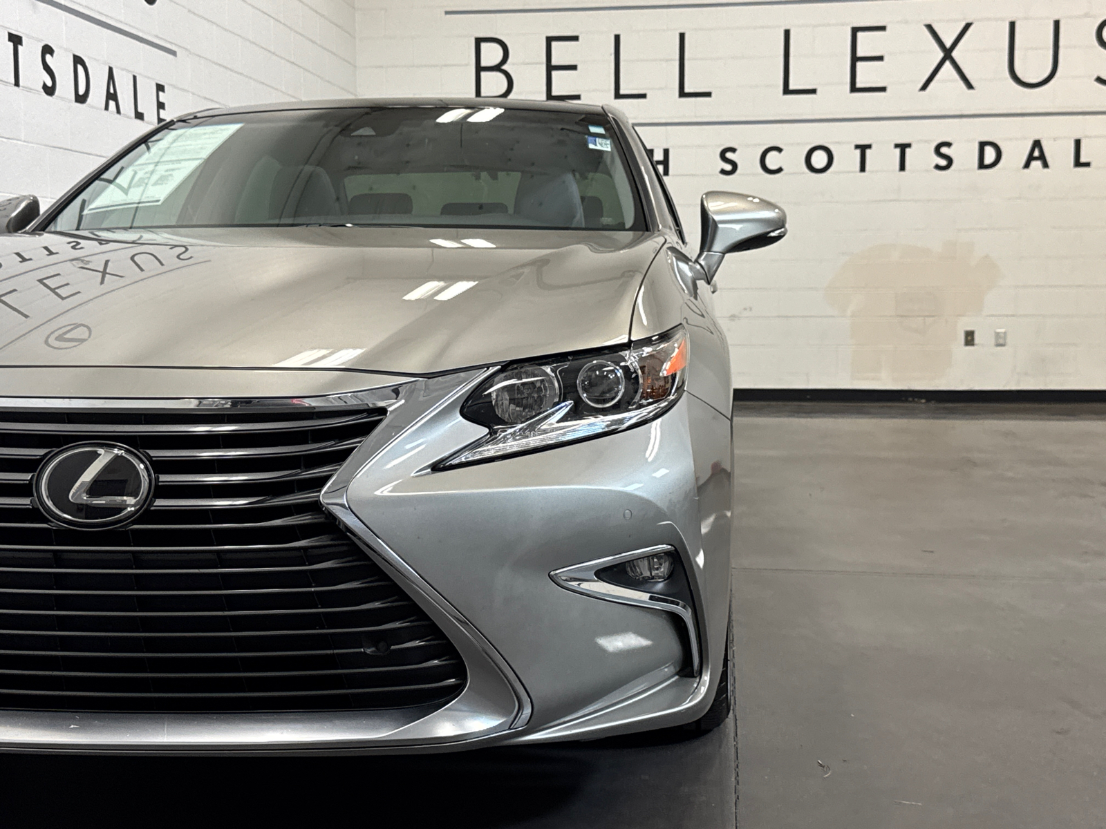 2017 Lexus ES 350 3