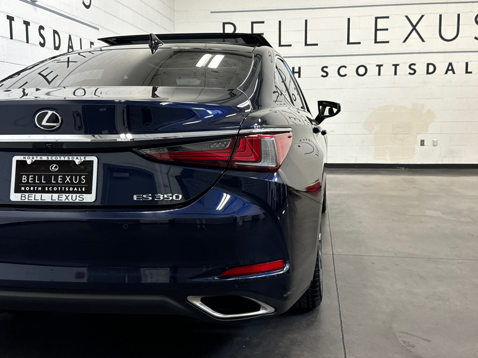 2019 Lexus ES 350 21