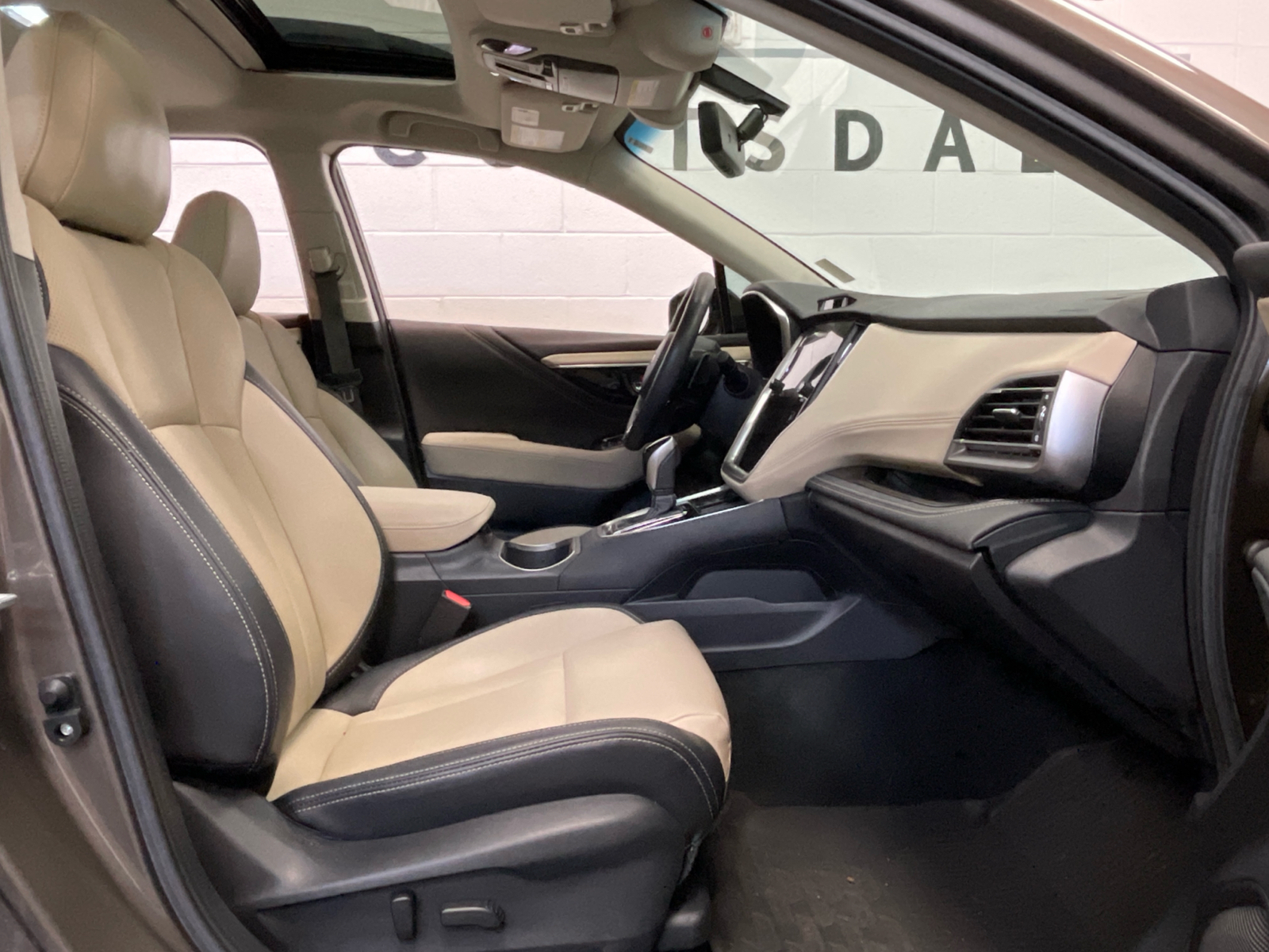 2021 Subaru Outback Limited XT 9