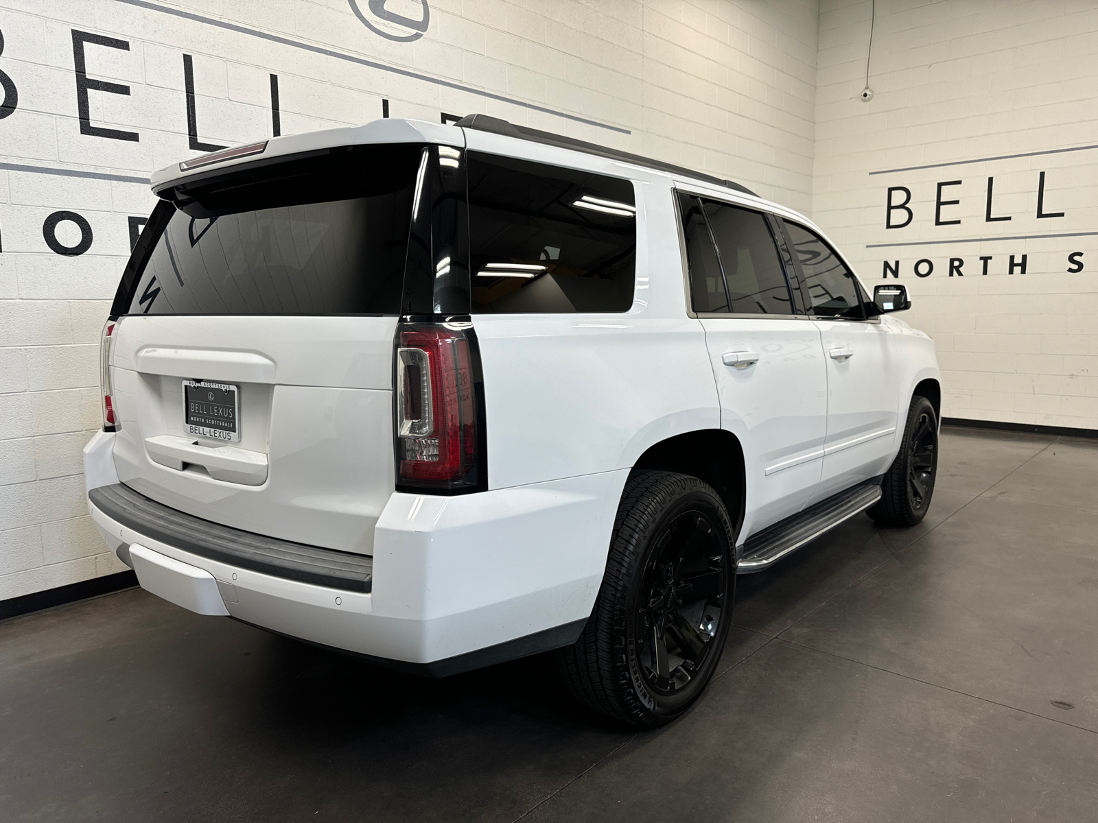 2018 GMC Yukon SLE 3