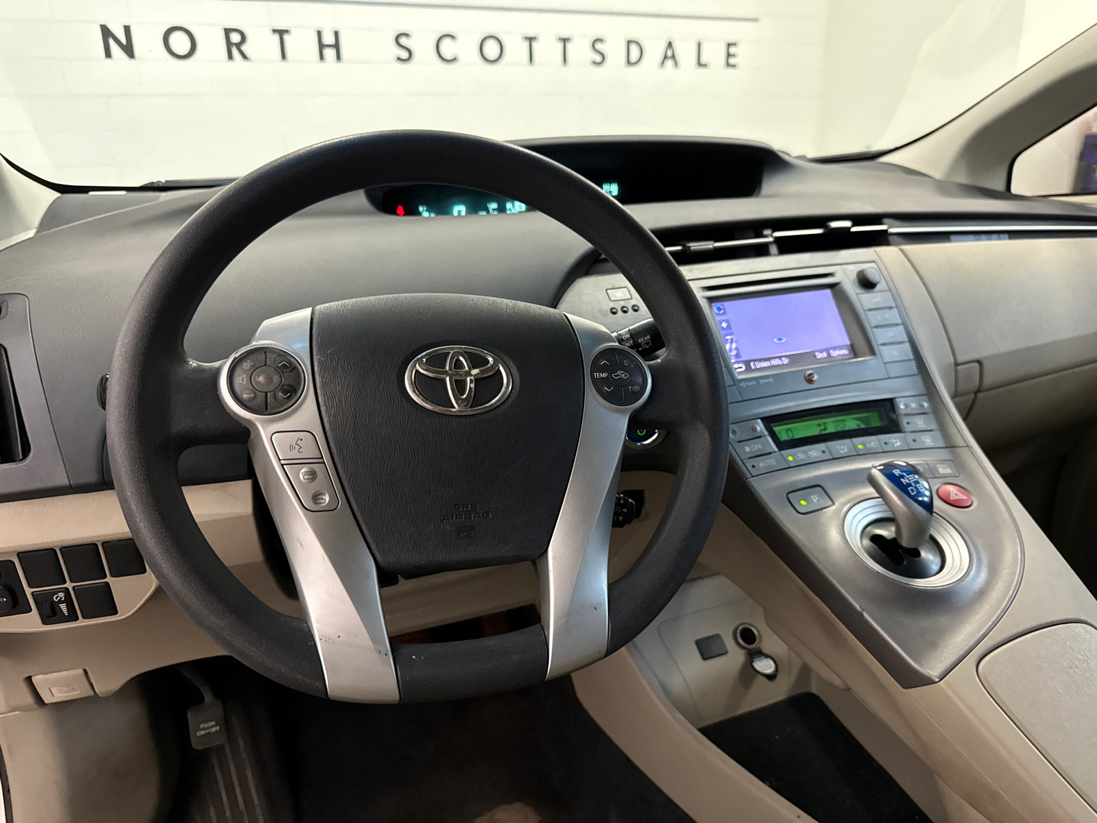 2012 Toyota Prius Three 13