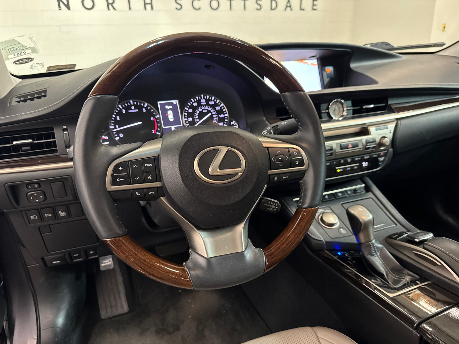 2018 Lexus ES 350 16