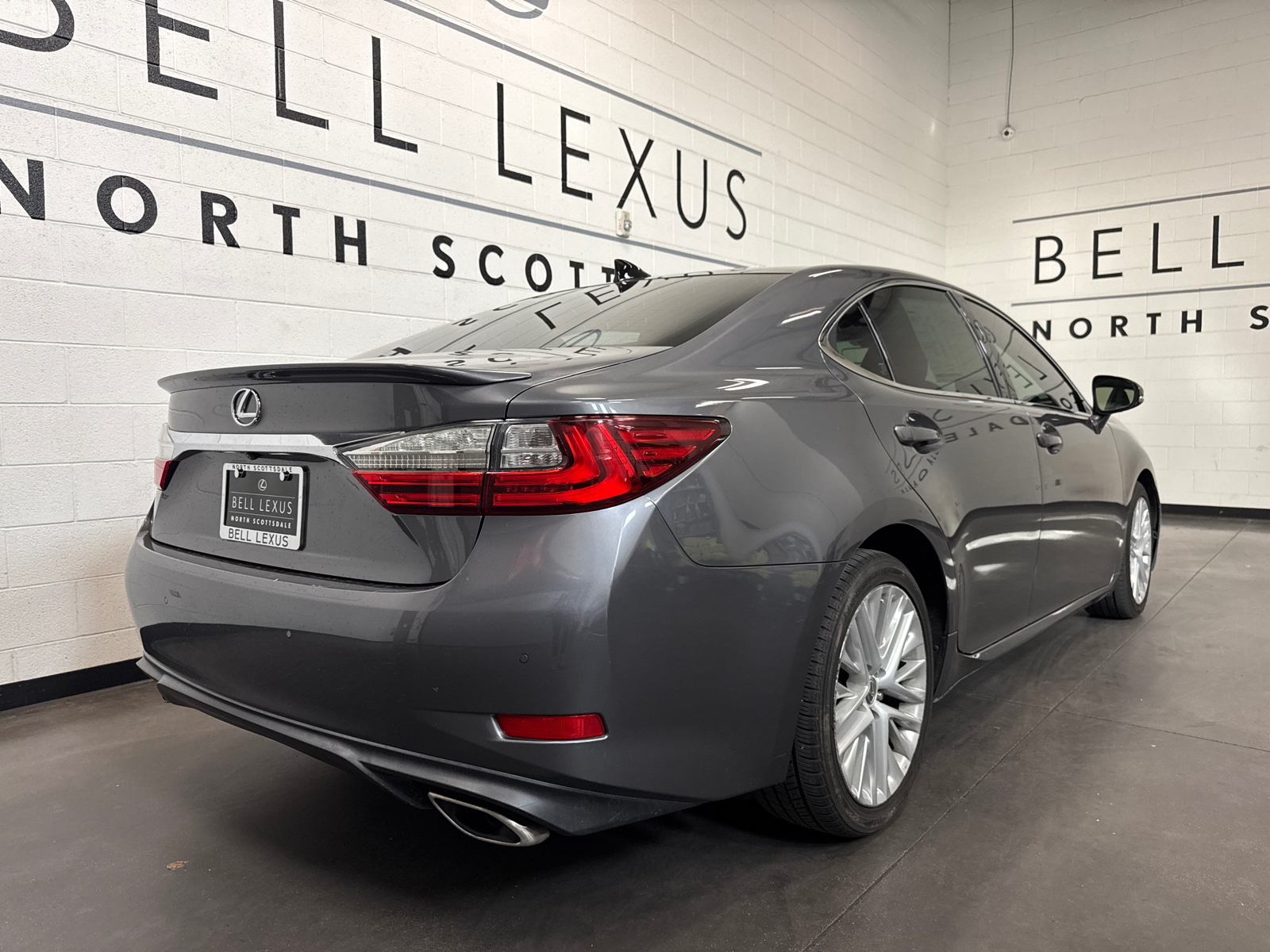 2018 Lexus ES 350 24