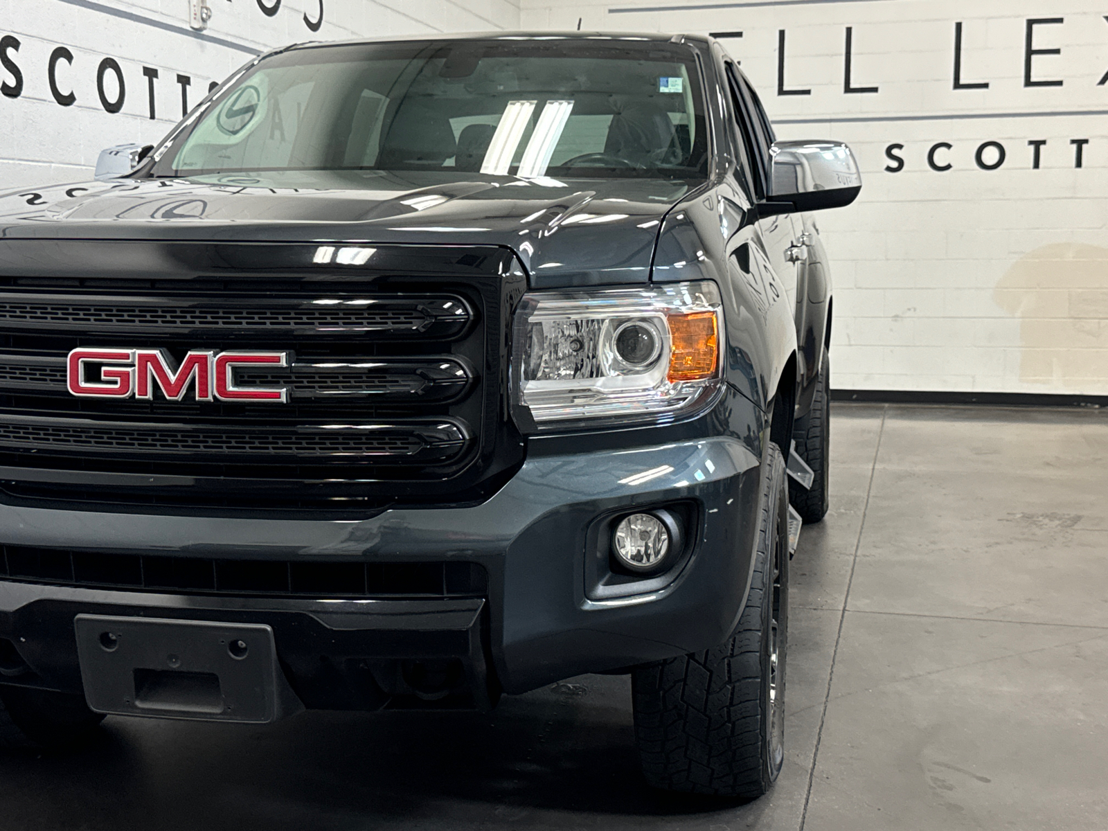 2018 GMC Canyon SLT 3