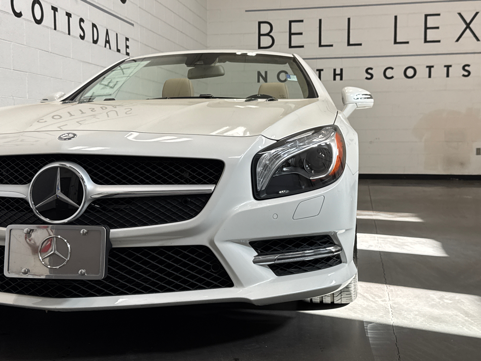 2014 Mercedes-Benz SL-Class SL 550 3