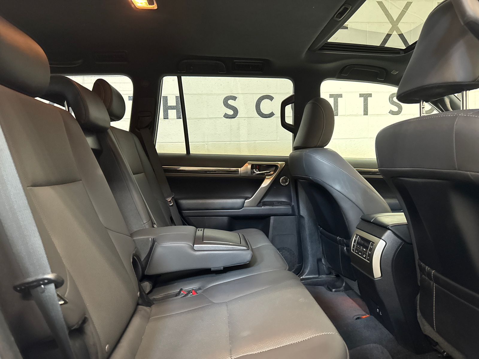 2021 Lexus GX 460 22