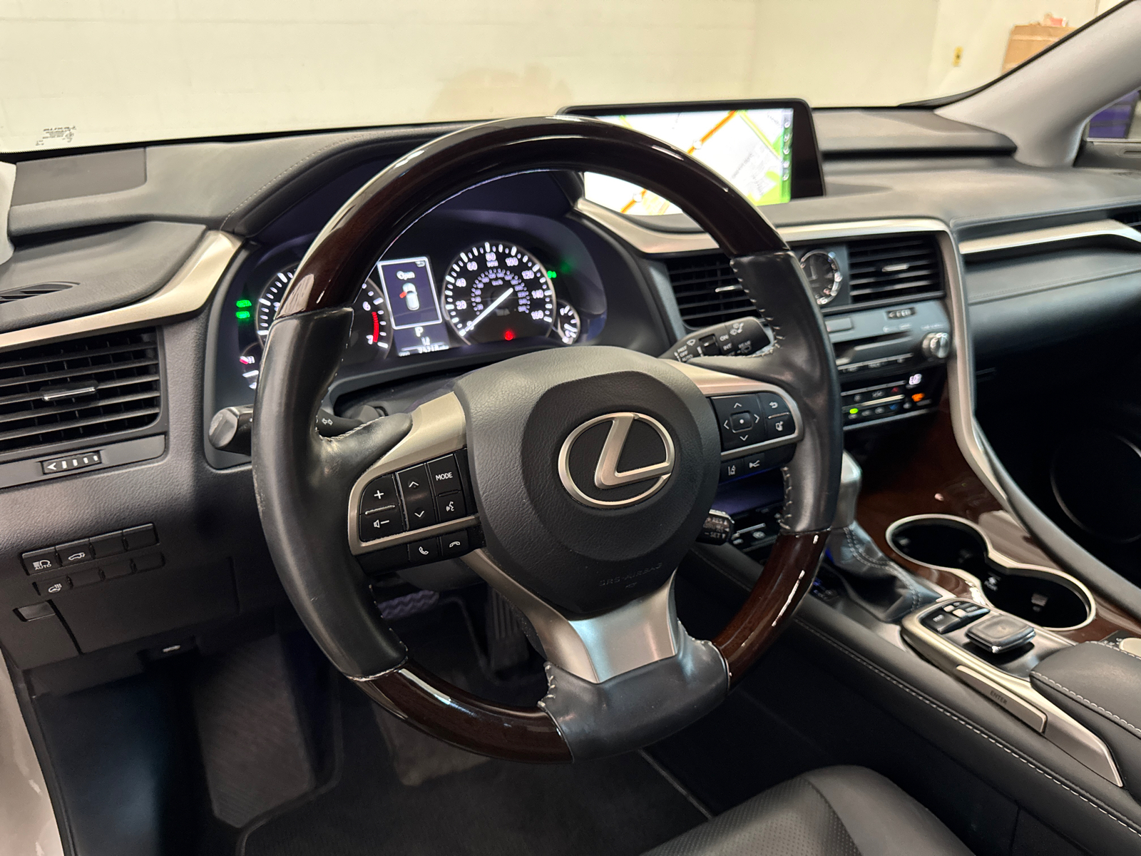 2017 Lexus RX 350 16