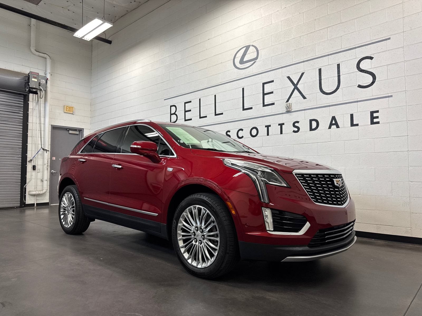 2020 Cadillac XT5 Premium Luxury 1