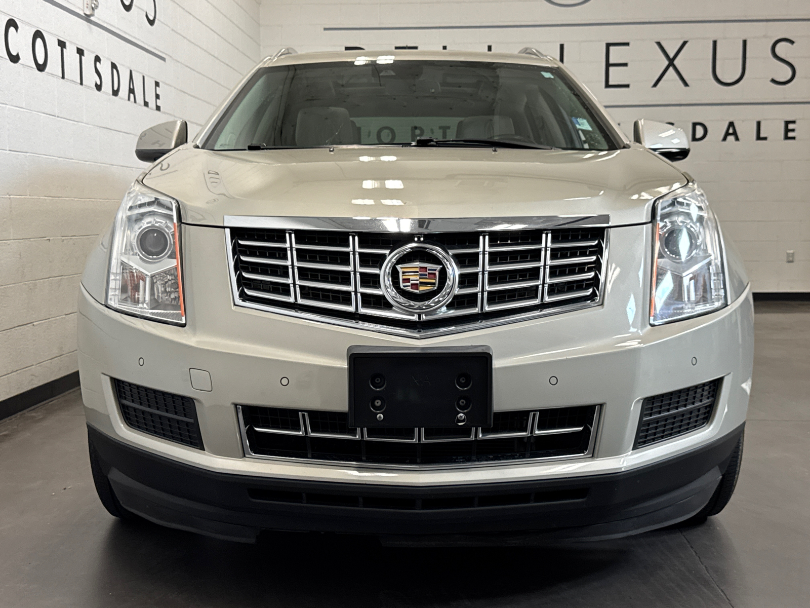 2014 Cadillac SRX Luxury 2