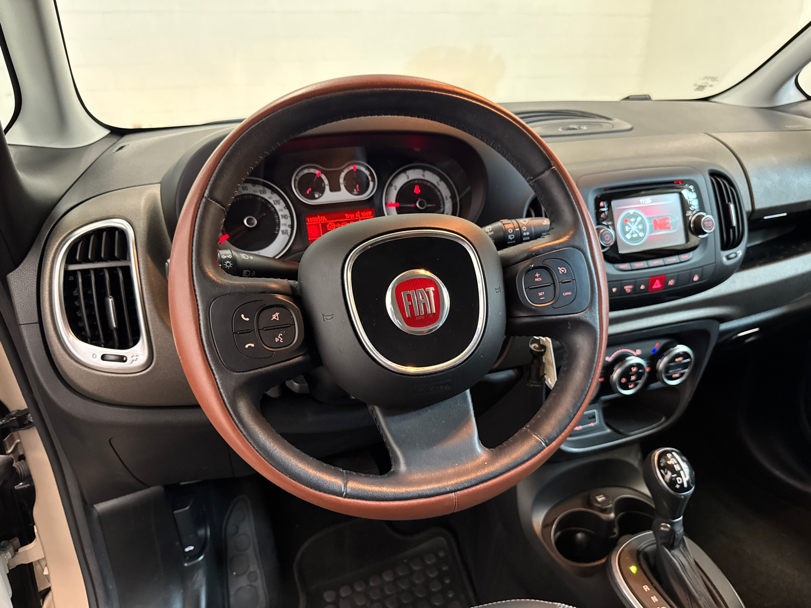 2016 Fiat 500L Trekking 14