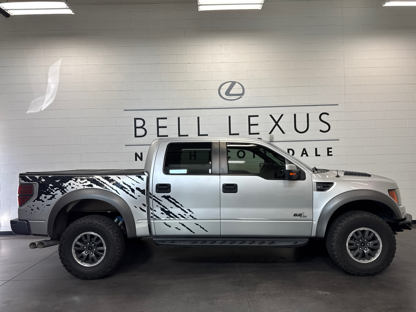 2011 Ford F-150 SVT Raptor 4