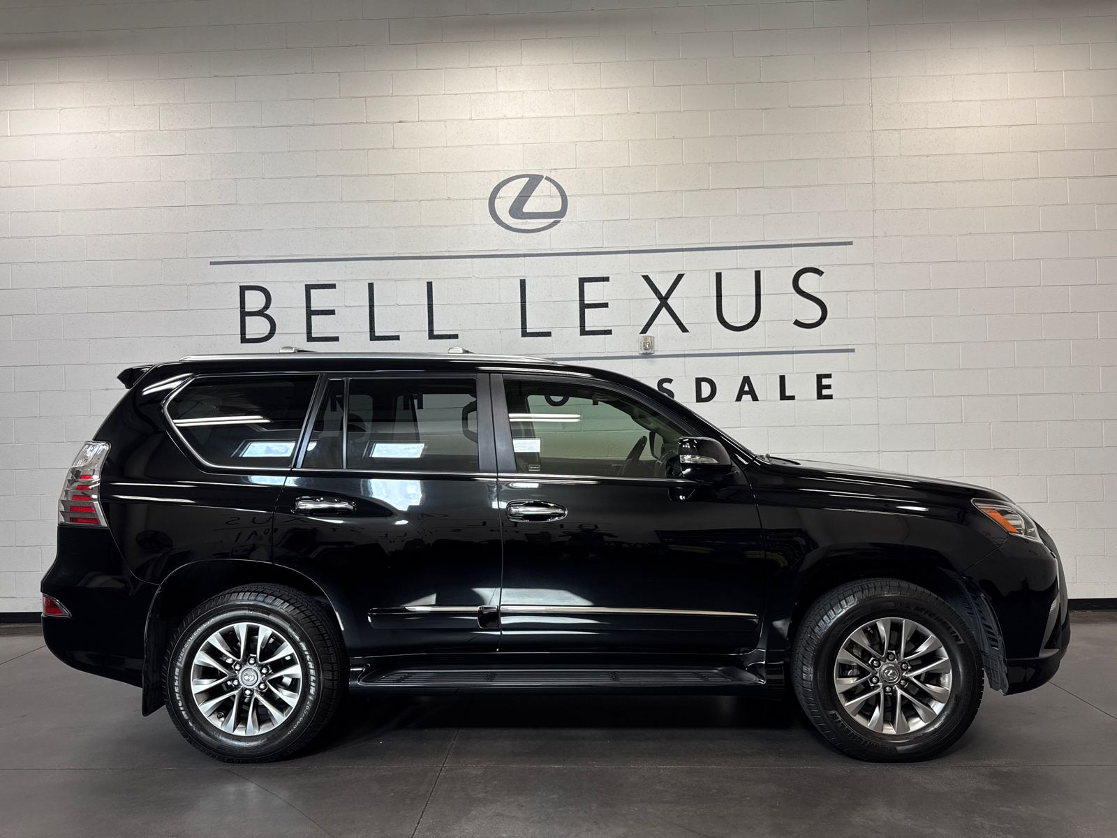 2014 Lexus GX 460 Luxury 2