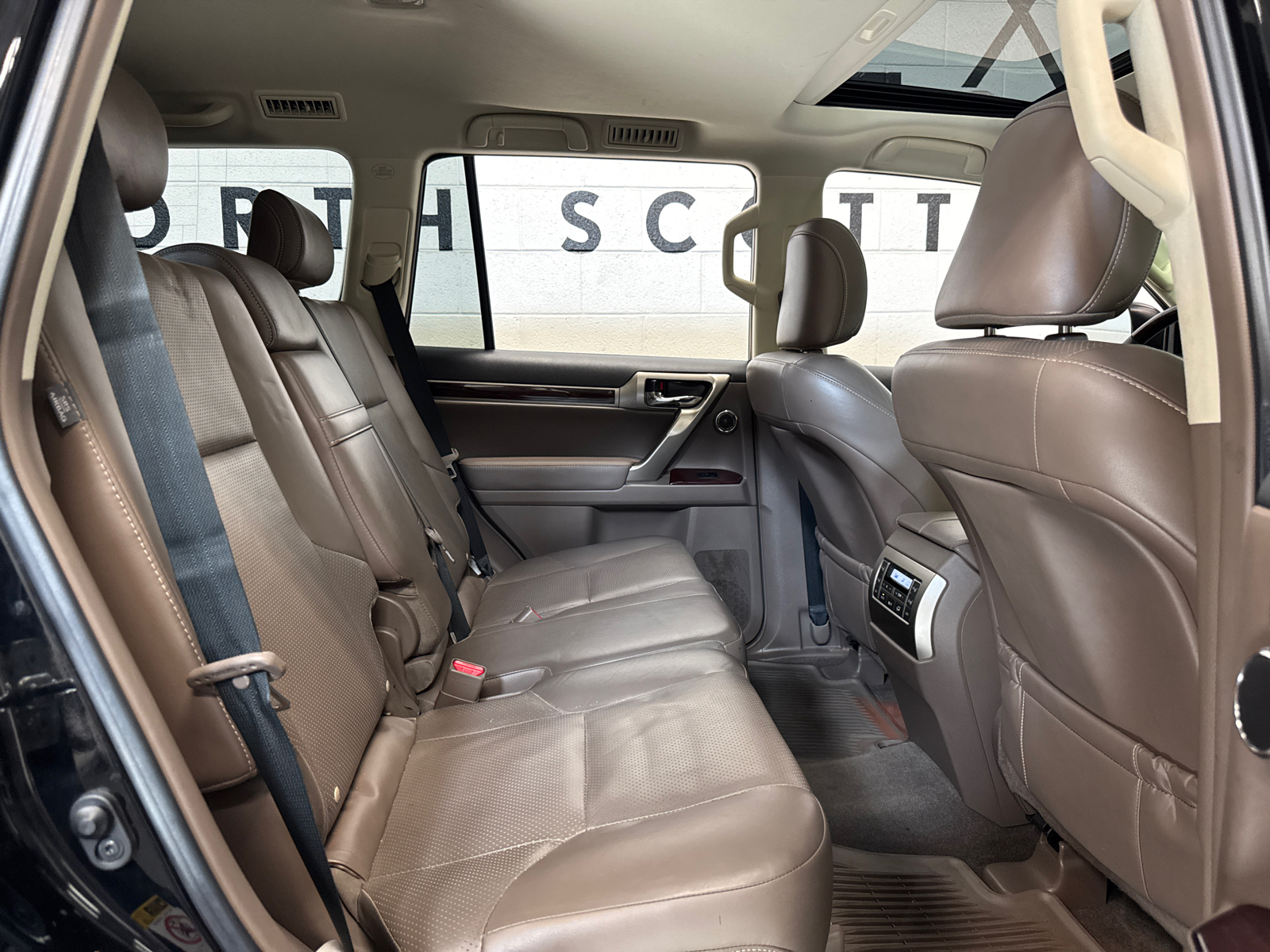 2014 Lexus GX 460 Luxury 7