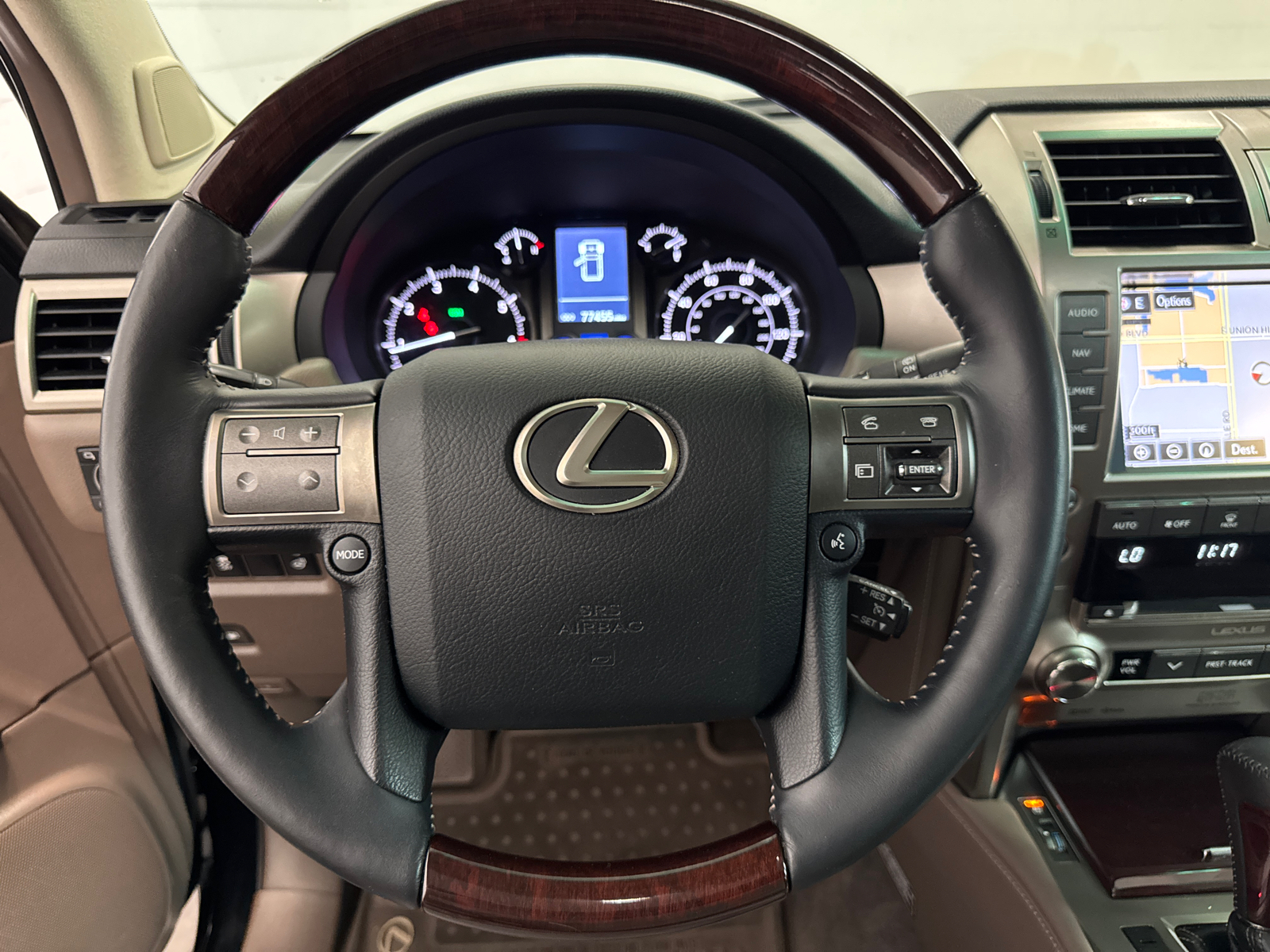 2014 Lexus GX 460 Luxury 13