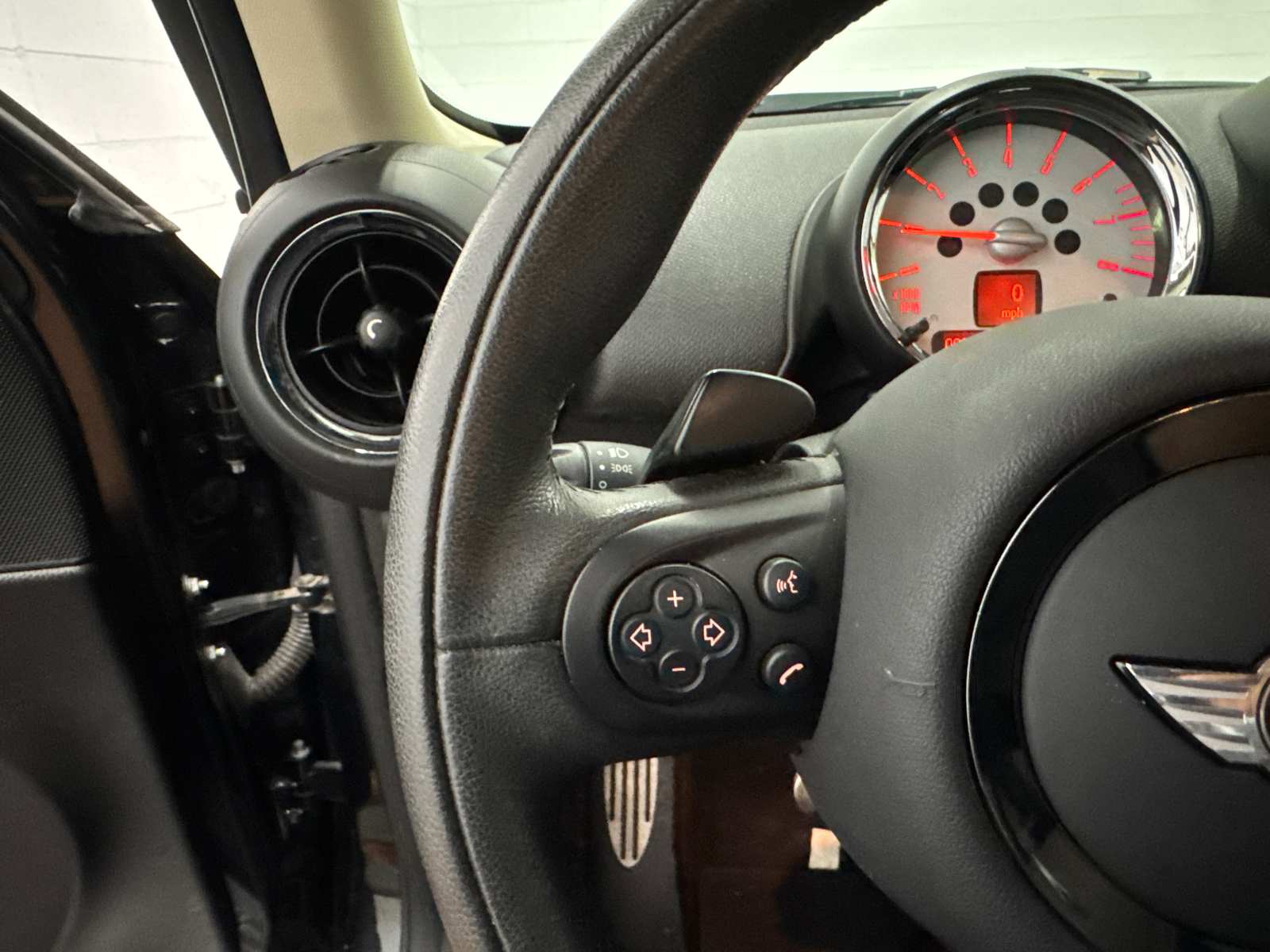 2013 MINI Cooper S Countryman Base 9