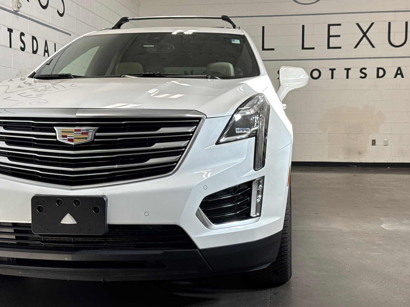 2018 Cadillac XT5 Premium Luxury 25