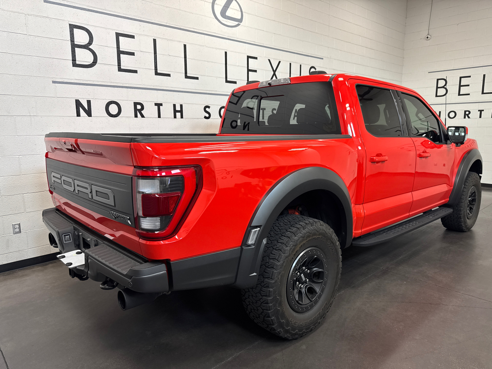 2022 Ford F-150 Raptor 26