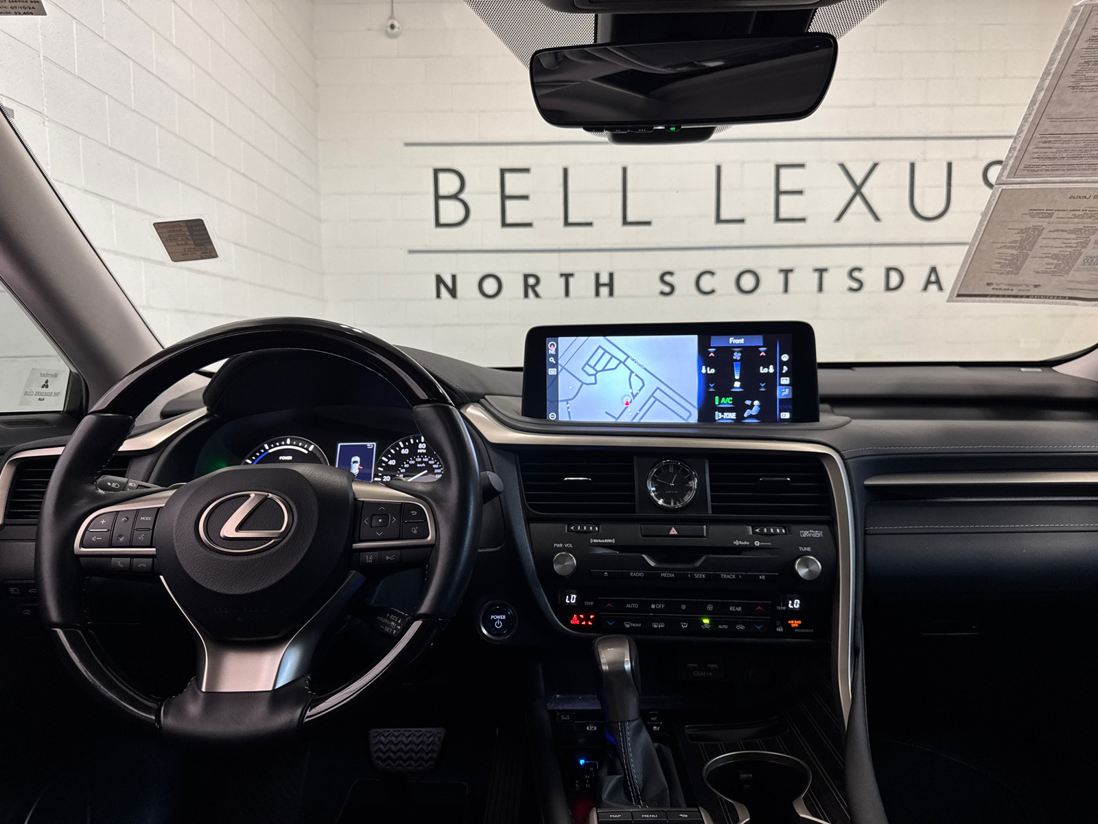 2020 Lexus RX 450hL Luxury 10