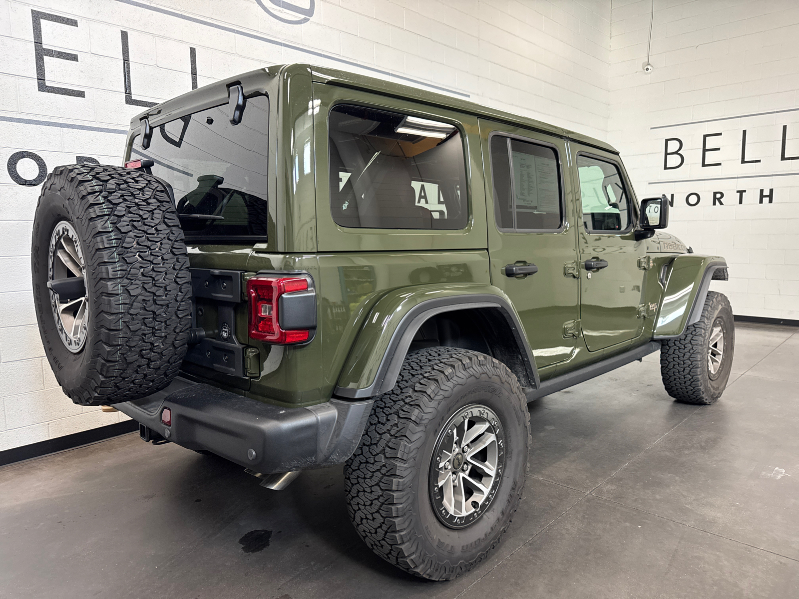 2024 Jeep Wrangler Rubicon 392 26