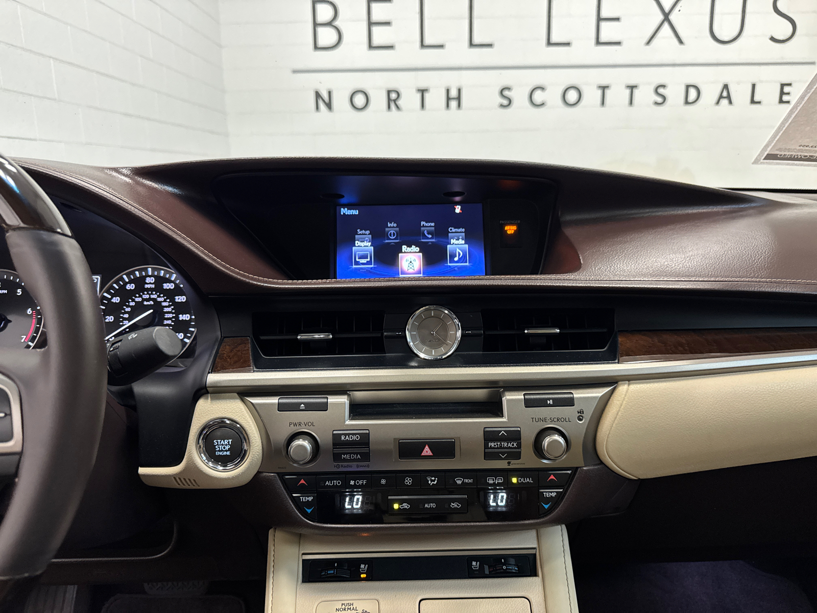 2016 Lexus ES 350 14