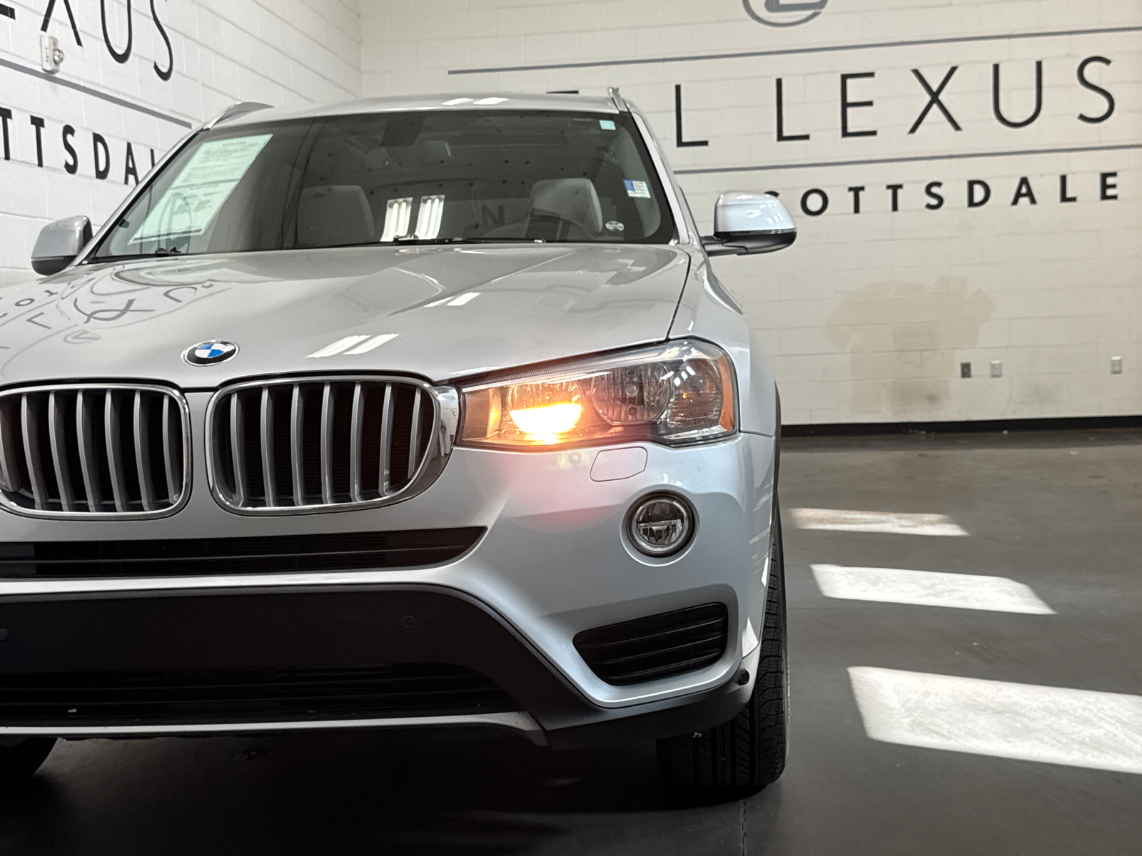 2017 BMW X3 sDrive28i 3