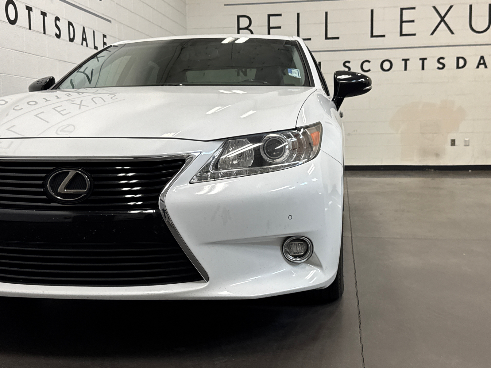 2015 Lexus ES 350 Crafted Line 25