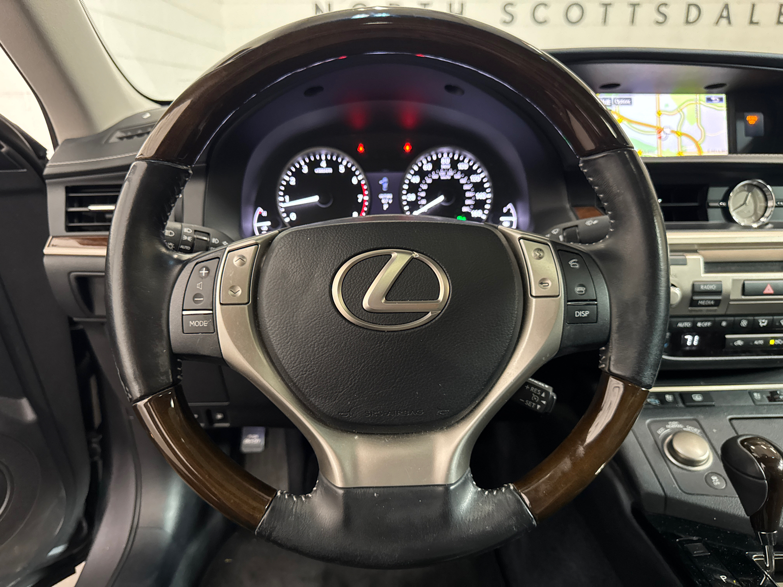 2015 Lexus ES 350 9