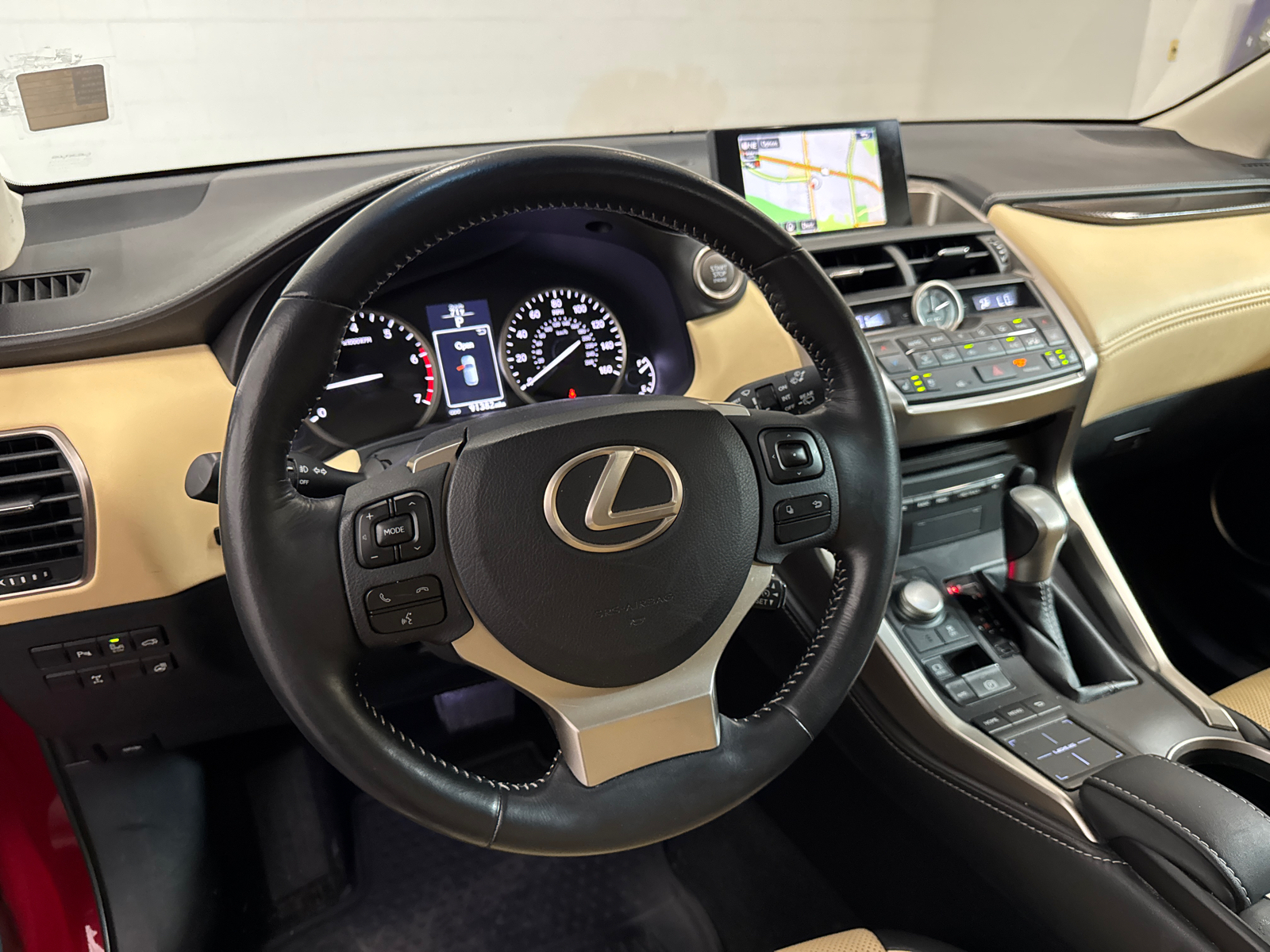 2015 Lexus NX 200t 21