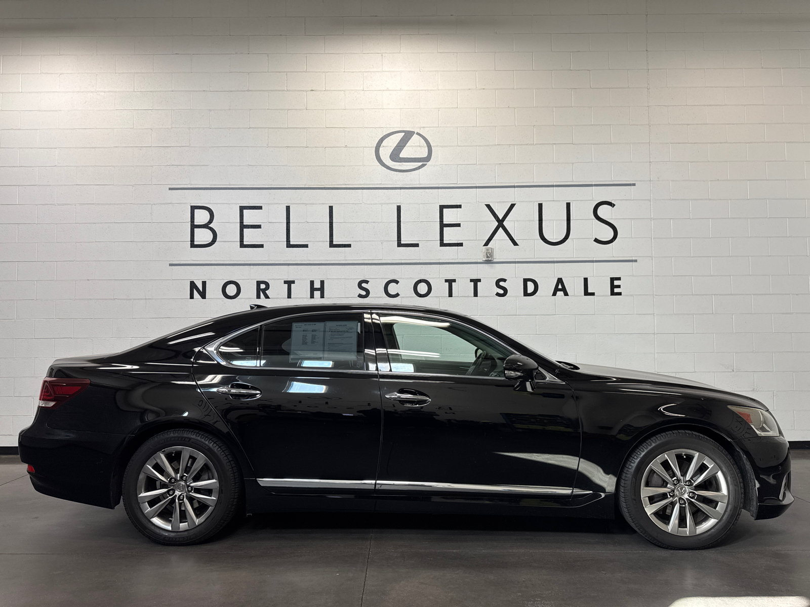 2014 Lexus LS 460 2