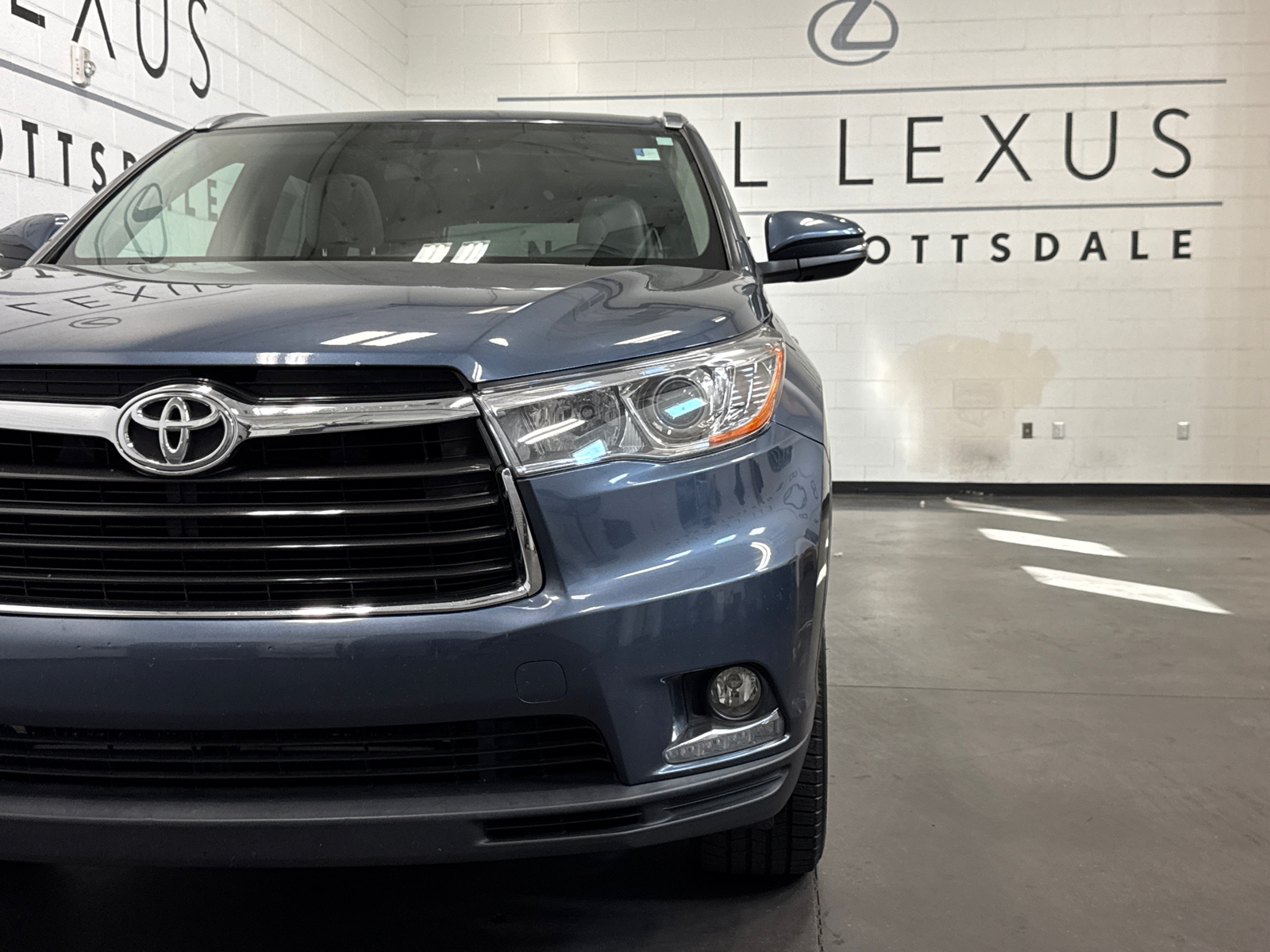 2014 Toyota Highlander Limited 27