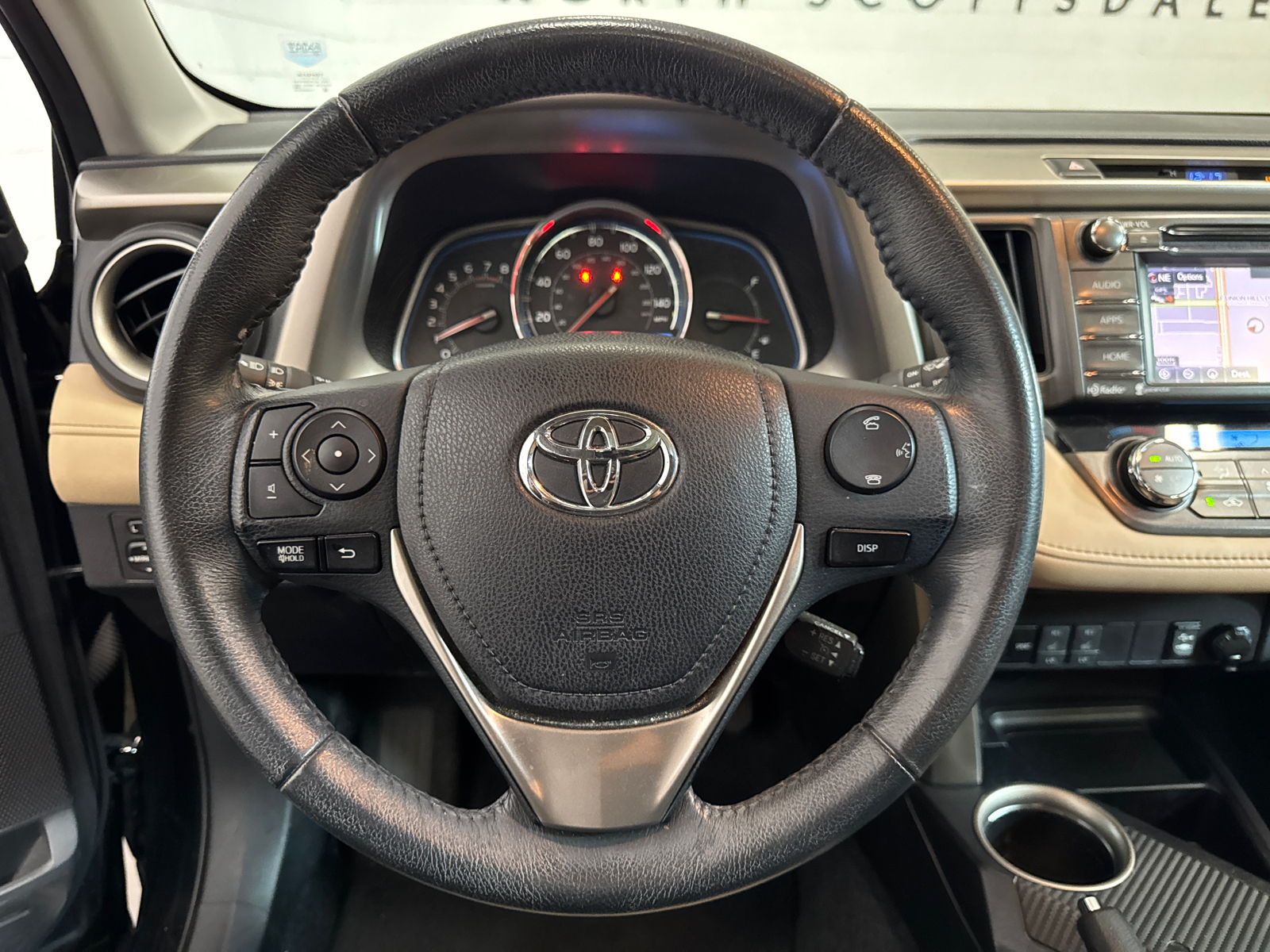 2015 Toyota RAV4 Limited 9