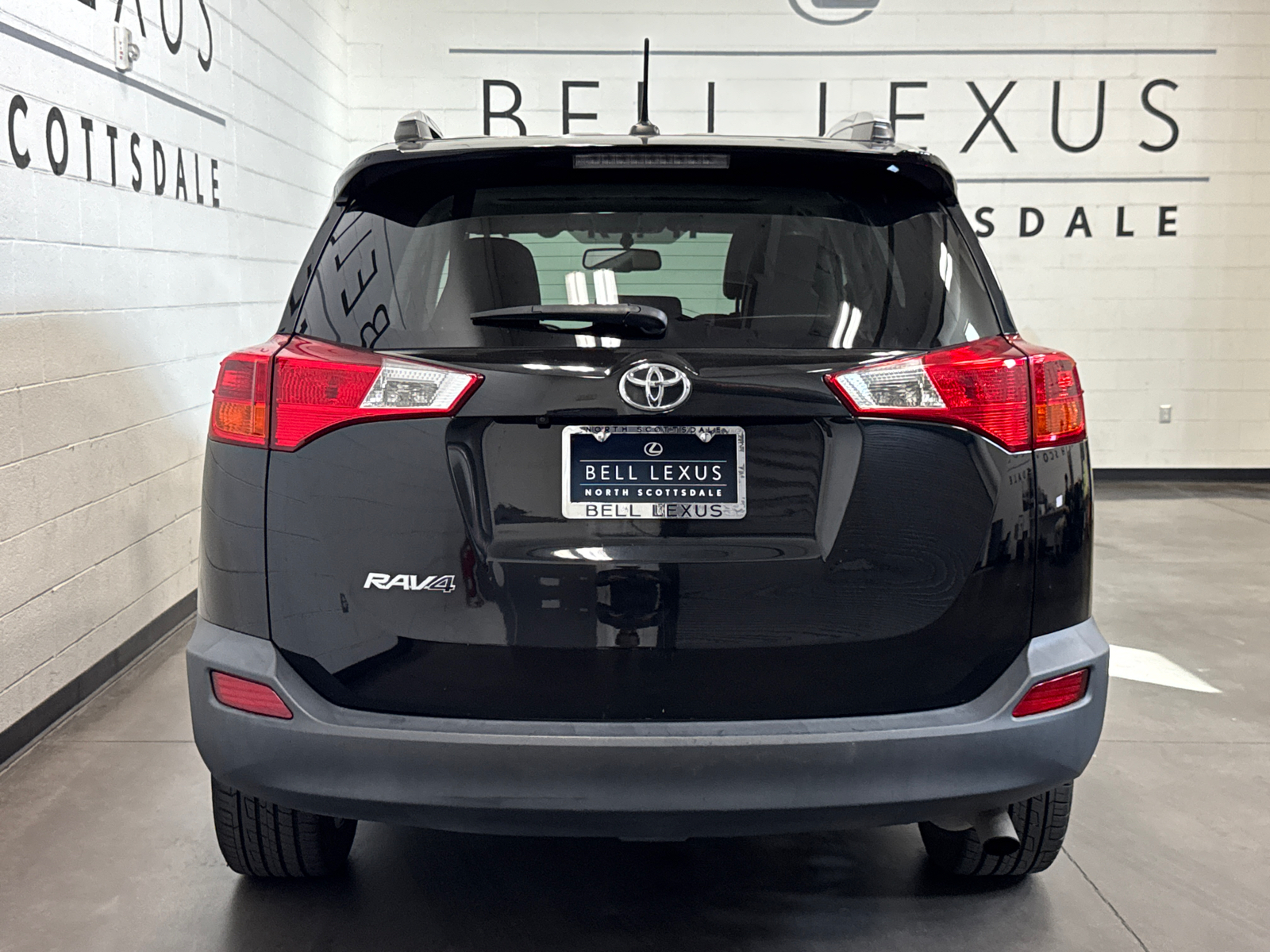 2015 Toyota RAV4 Limited 26