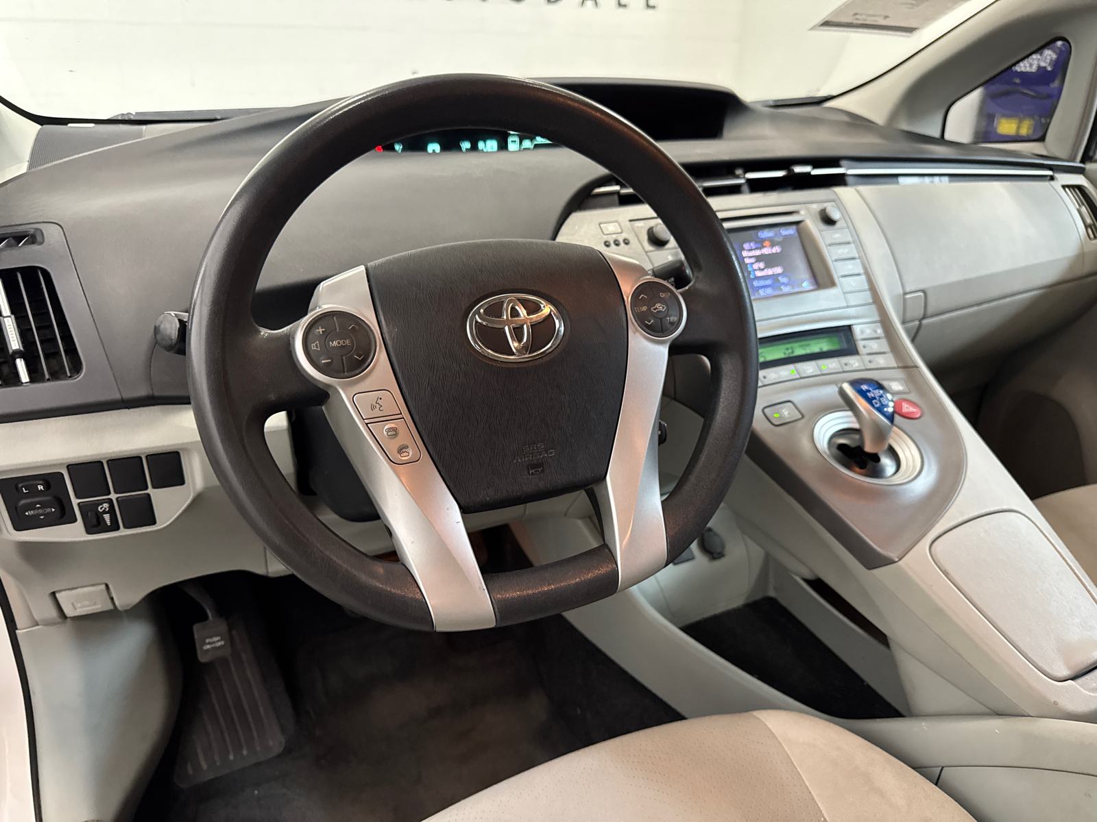 2013 Toyota Prius Three 14