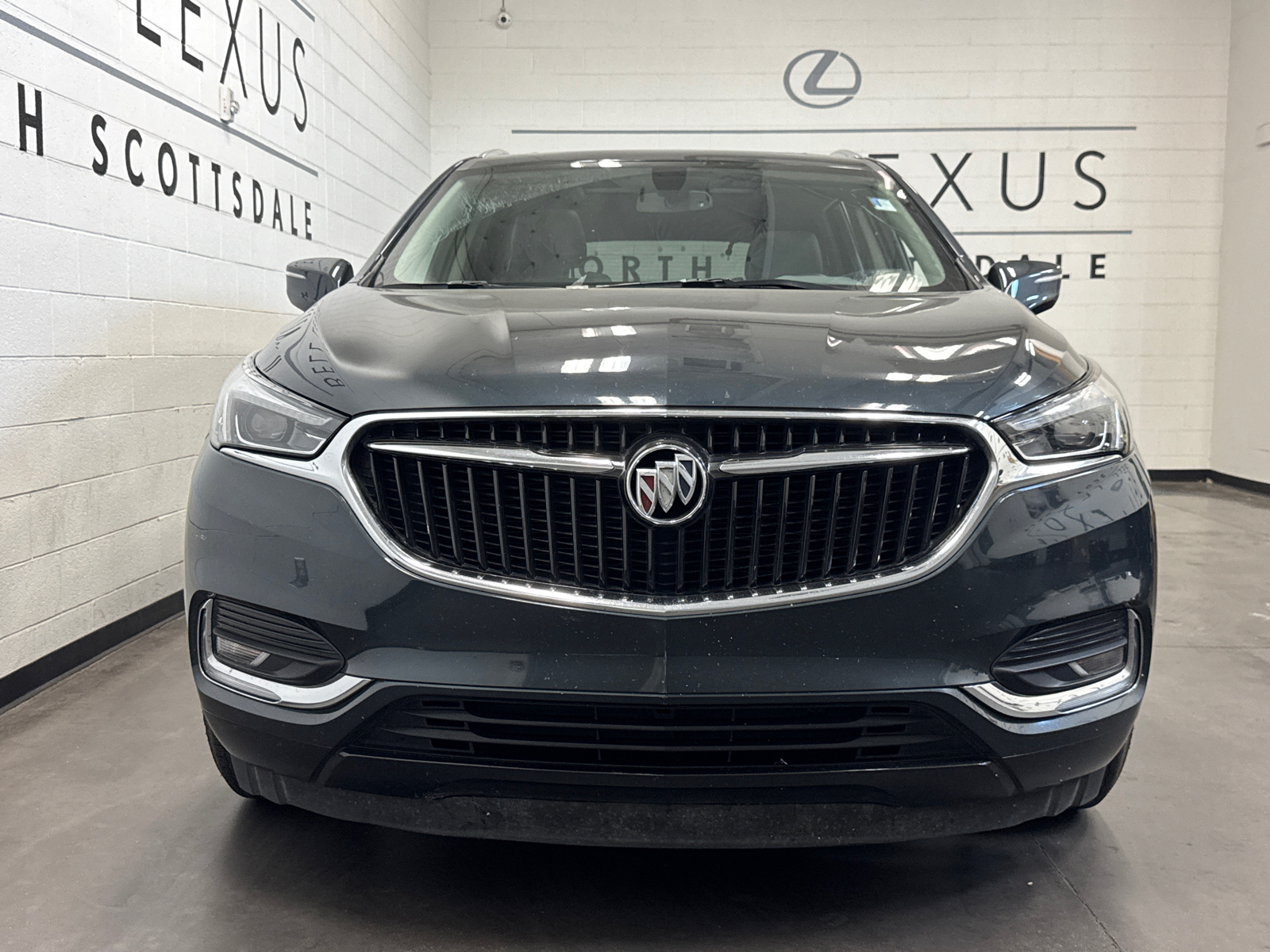 2019 Buick Enclave Essence 2