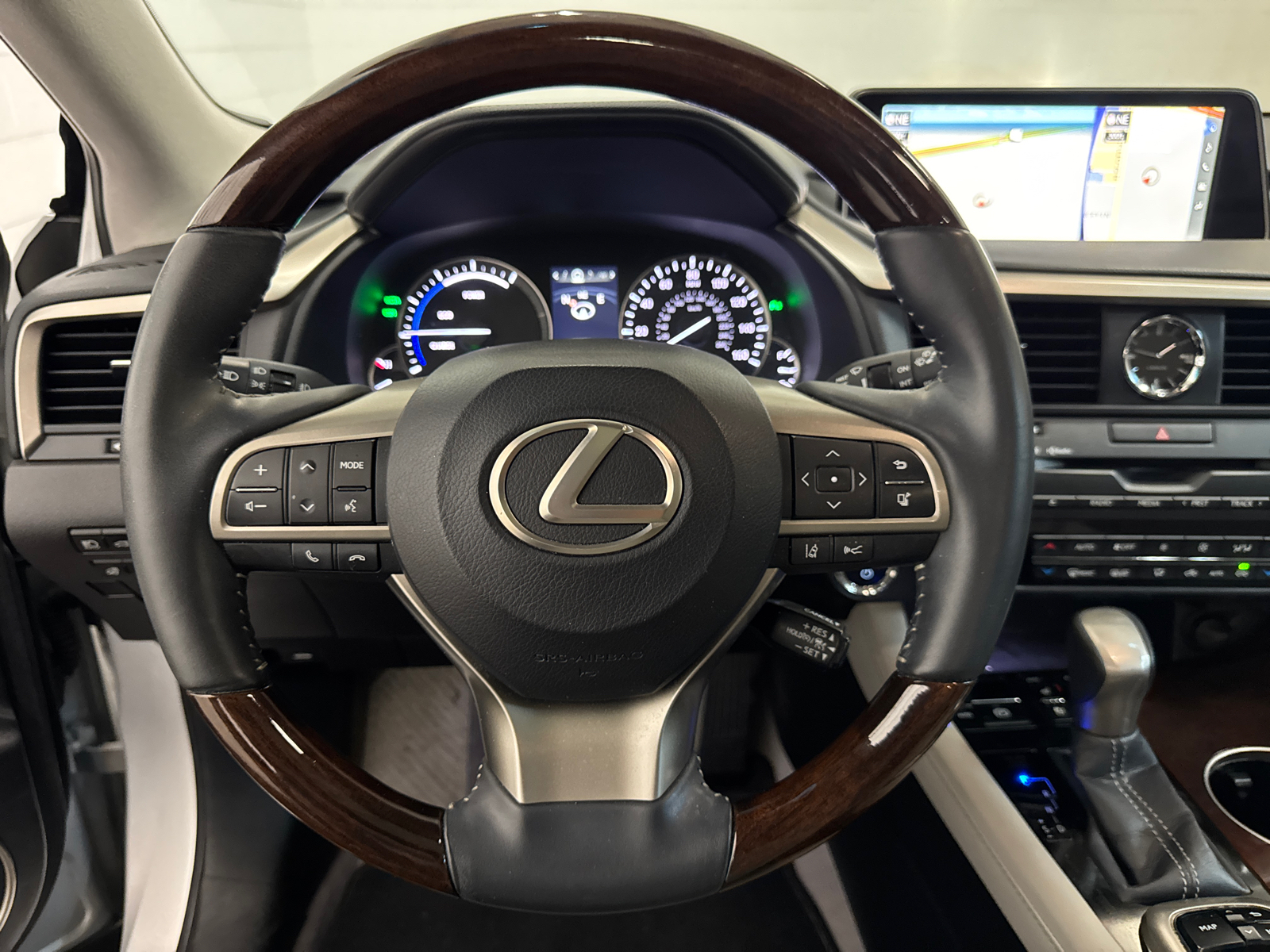 2016 Lexus RX 450h 13