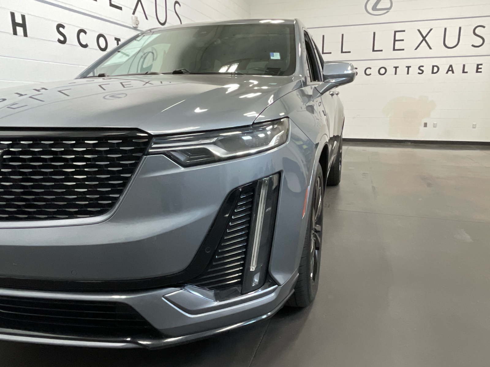 2020 Cadillac XT6 Premium Luxury 3