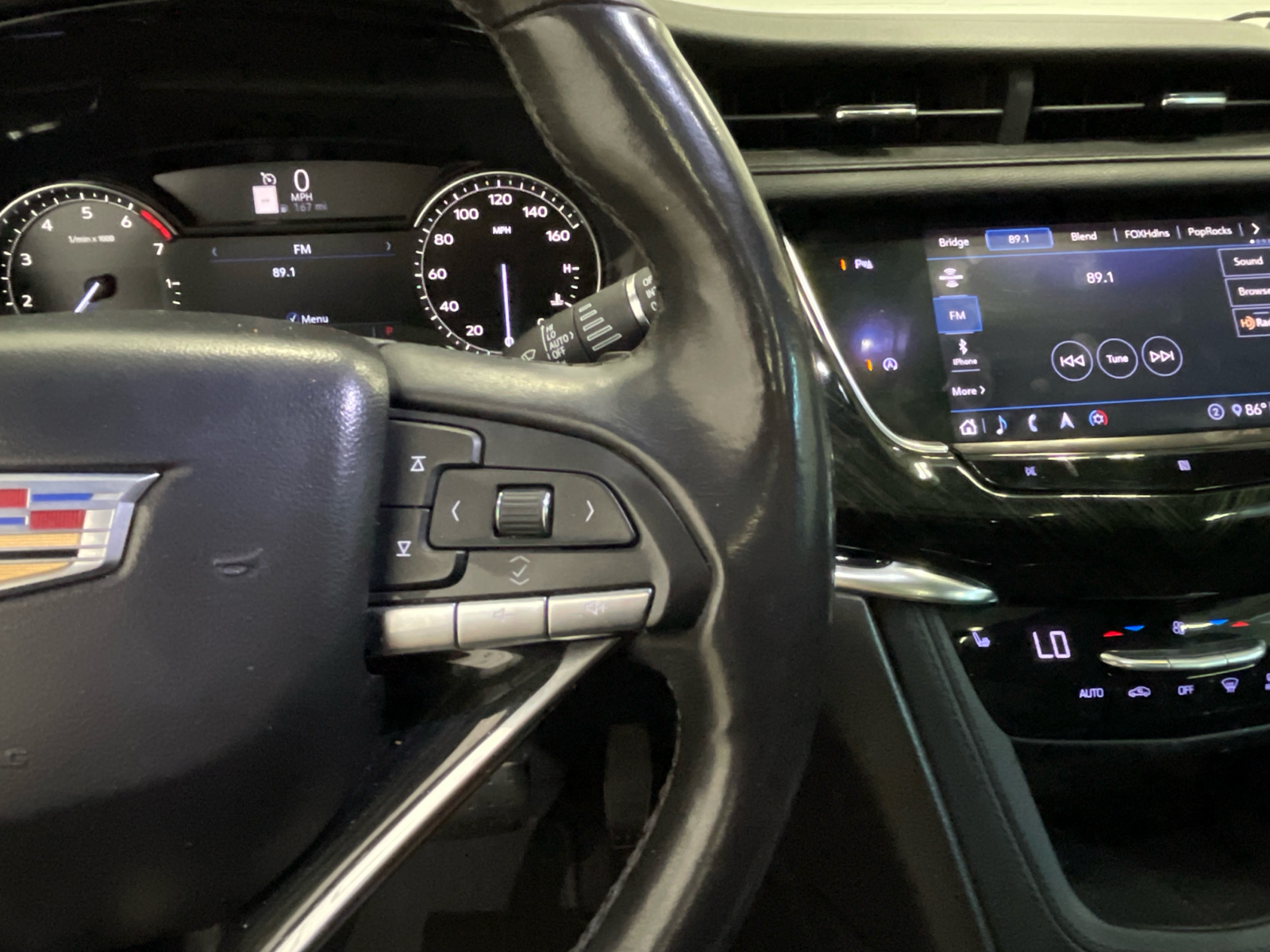 2020 Cadillac XT6 Premium Luxury 11
