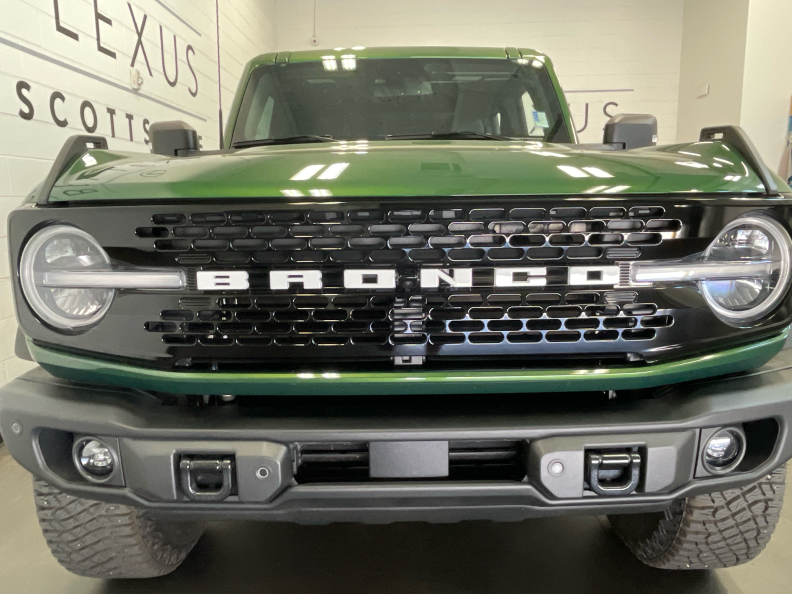 2023 Ford Bronco Wildtrak 25