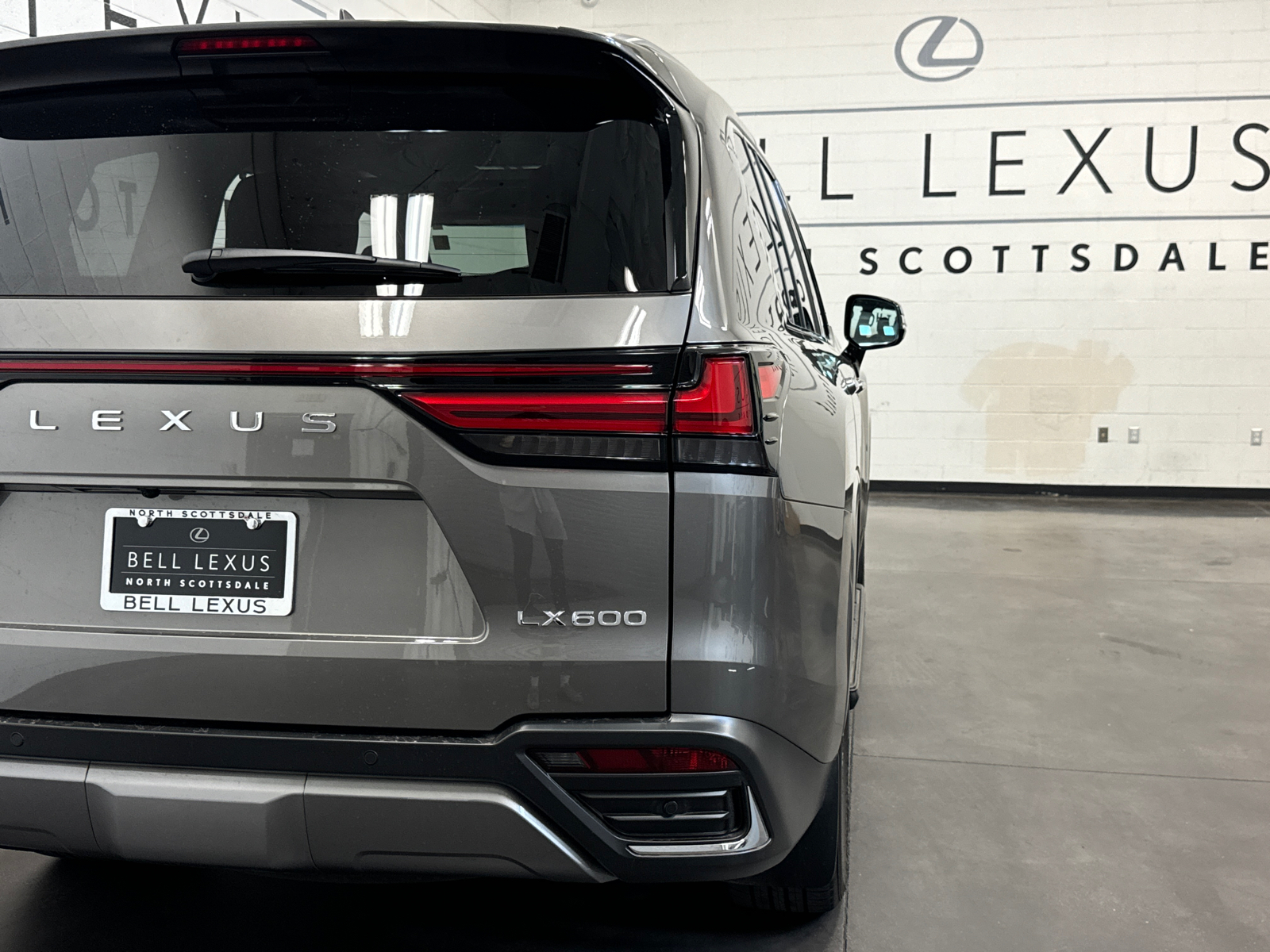 2022 Lexus LX 600 Ultra Luxury 25