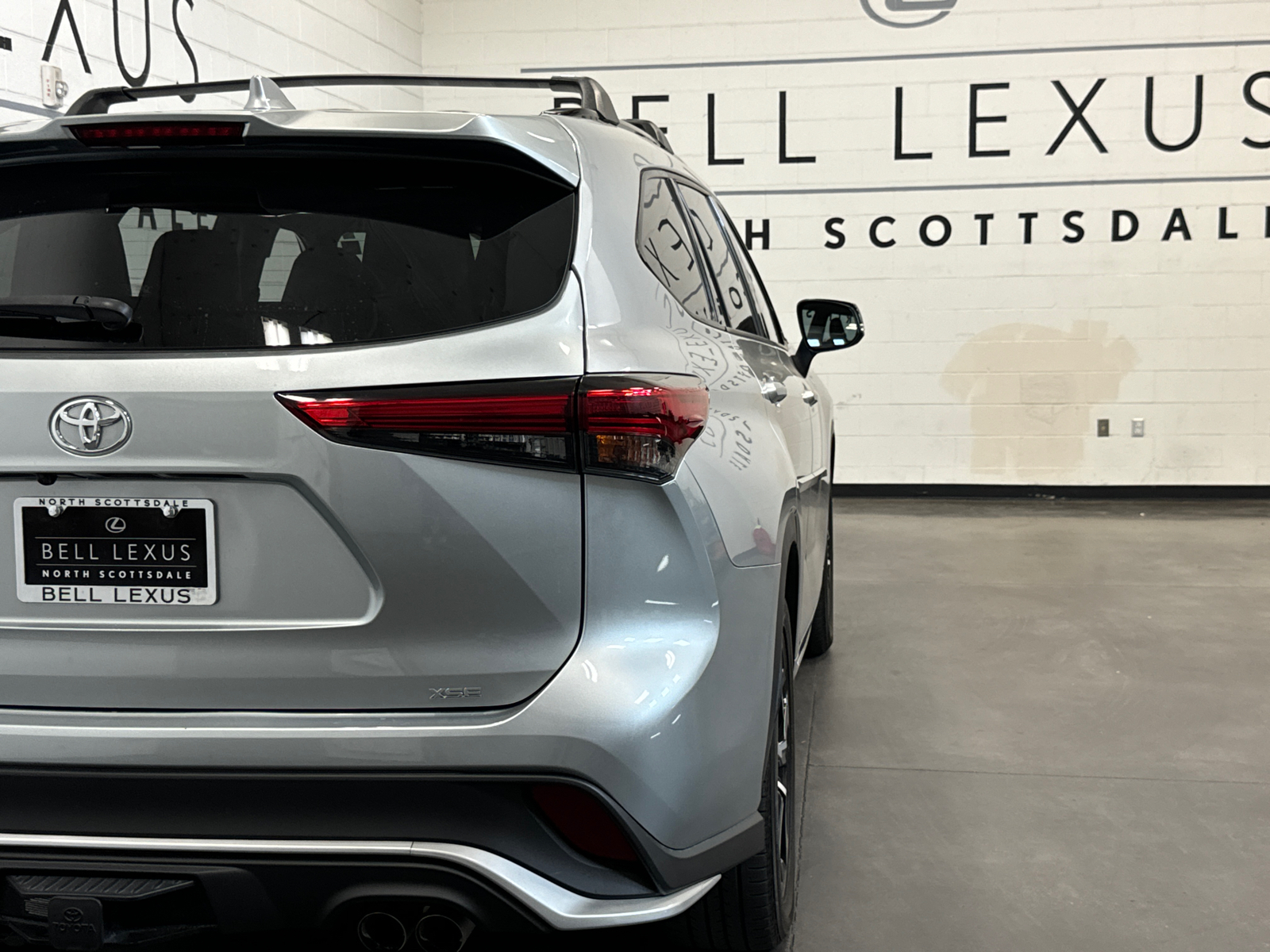 2021 Toyota Highlander XSE 25