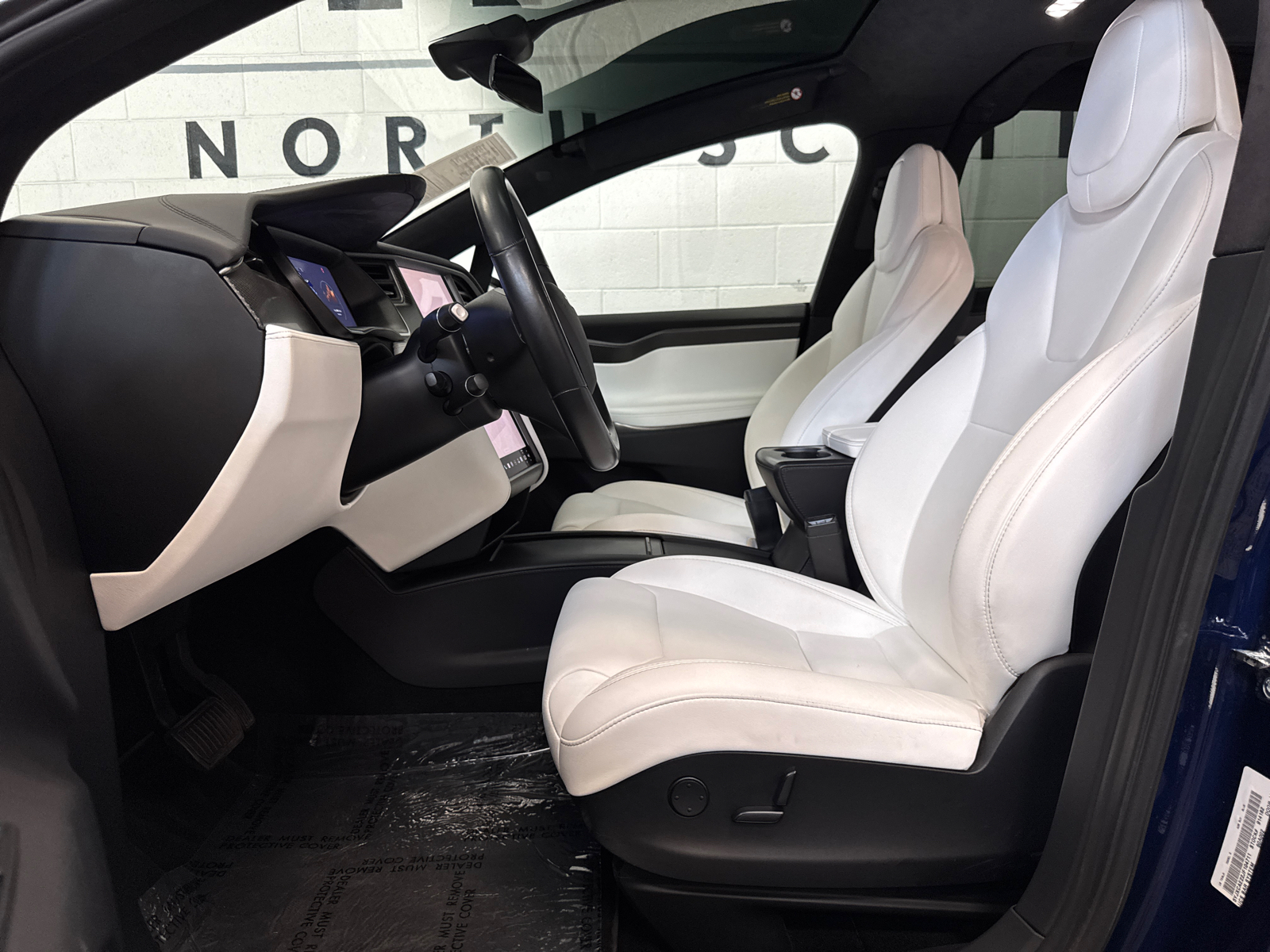 2018 Tesla Model X 75D 17