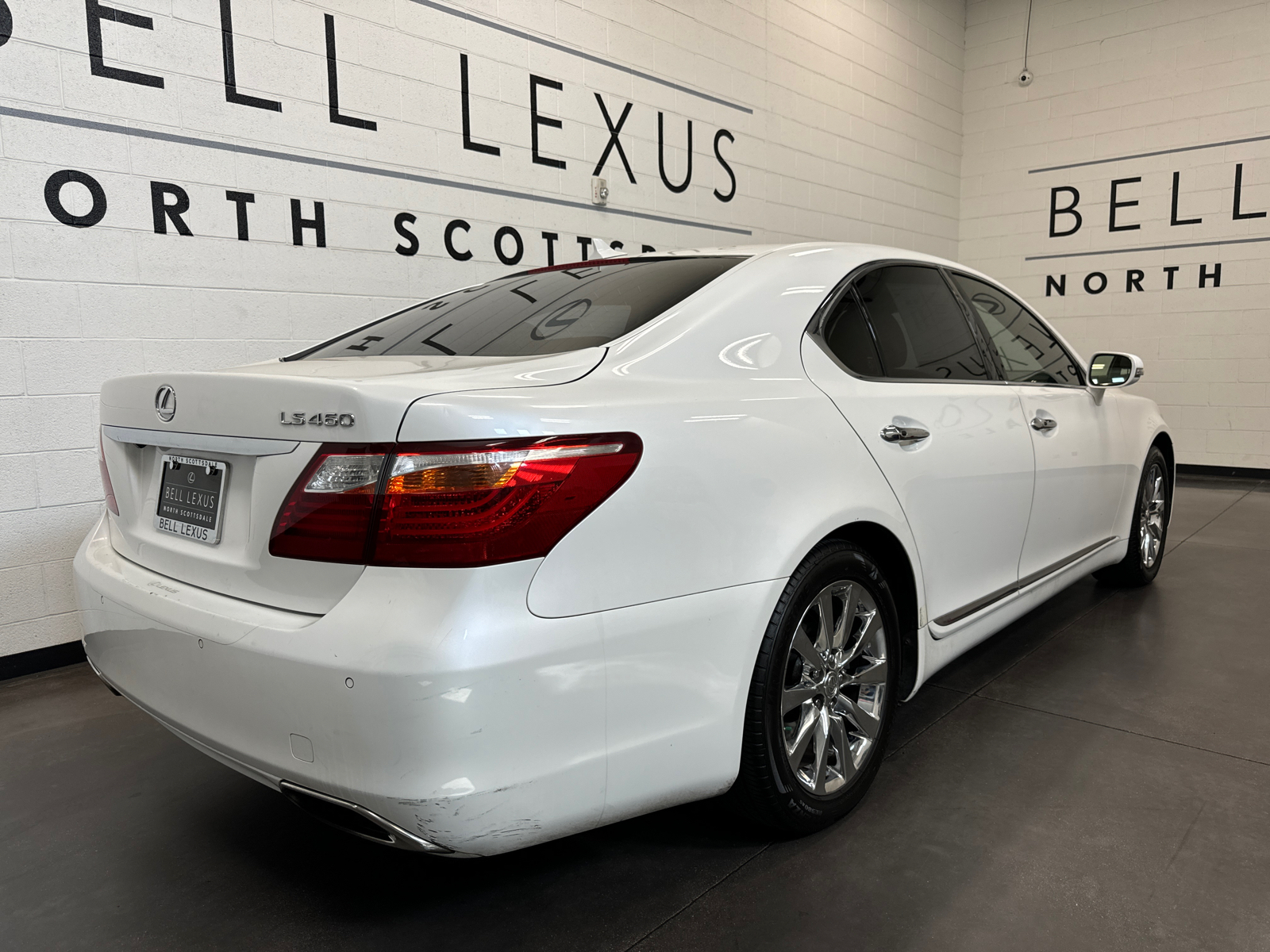 2011 Lexus LS 460 19