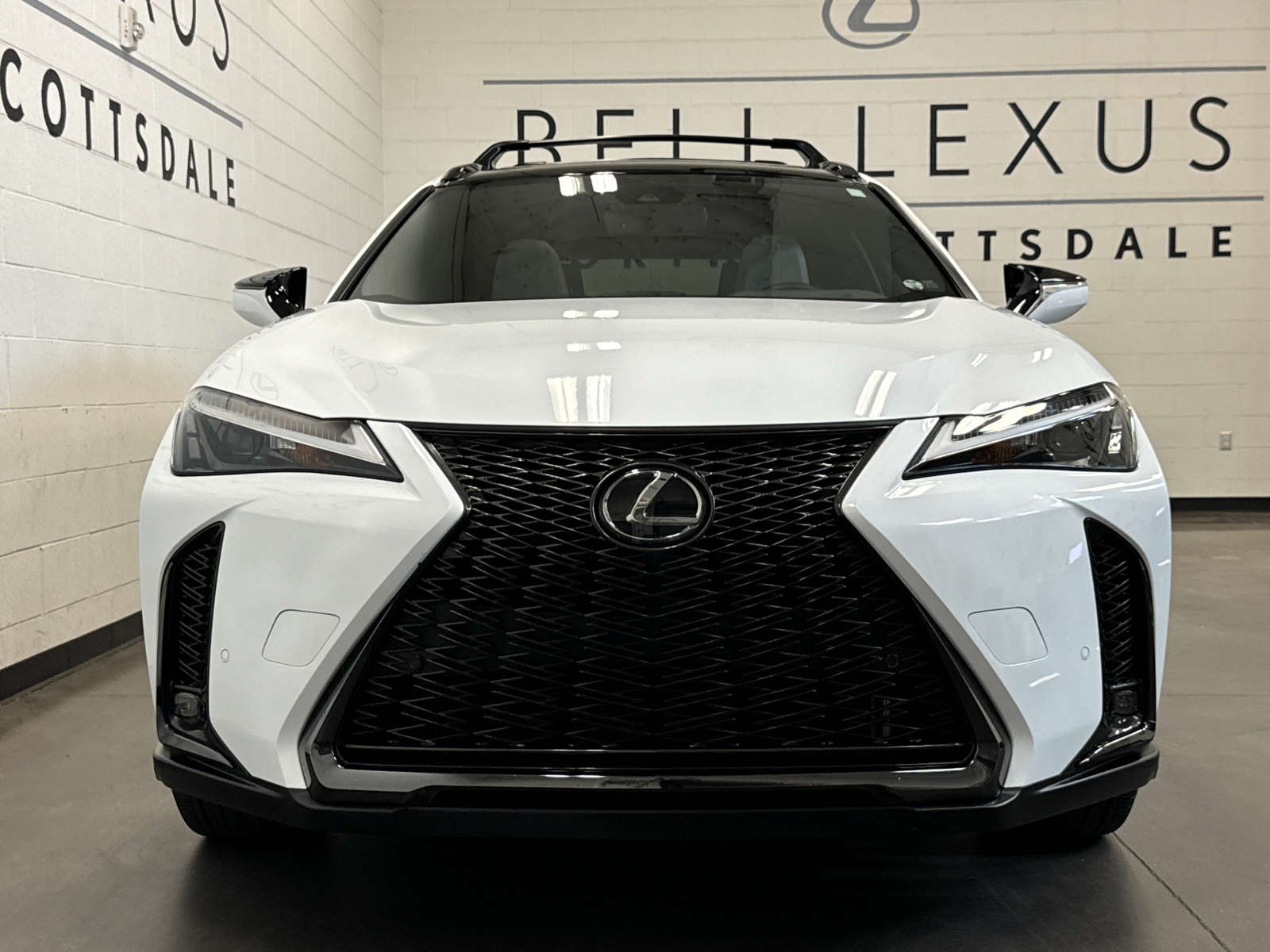 2024 Lexus UX 250h F SPORT Design 2