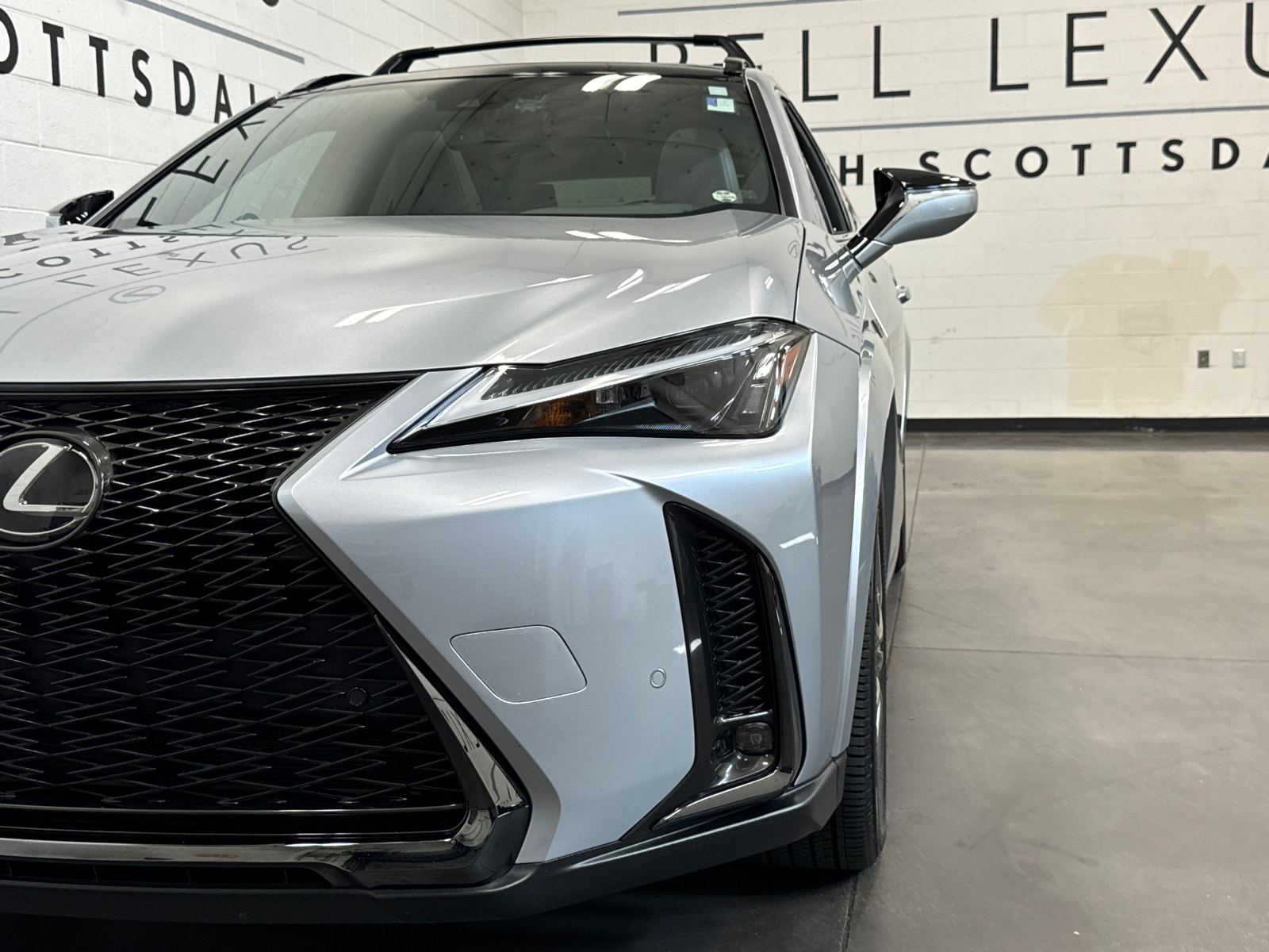 2024 Lexus UX 250h F SPORT Design 3