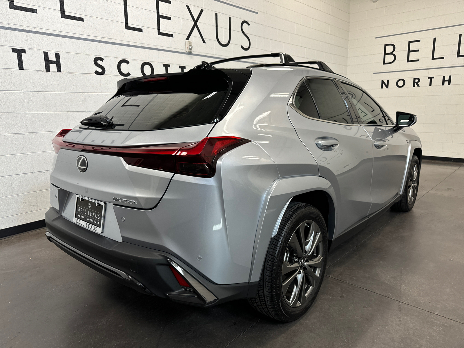 2024 Lexus UX 250h F SPORT Design 24