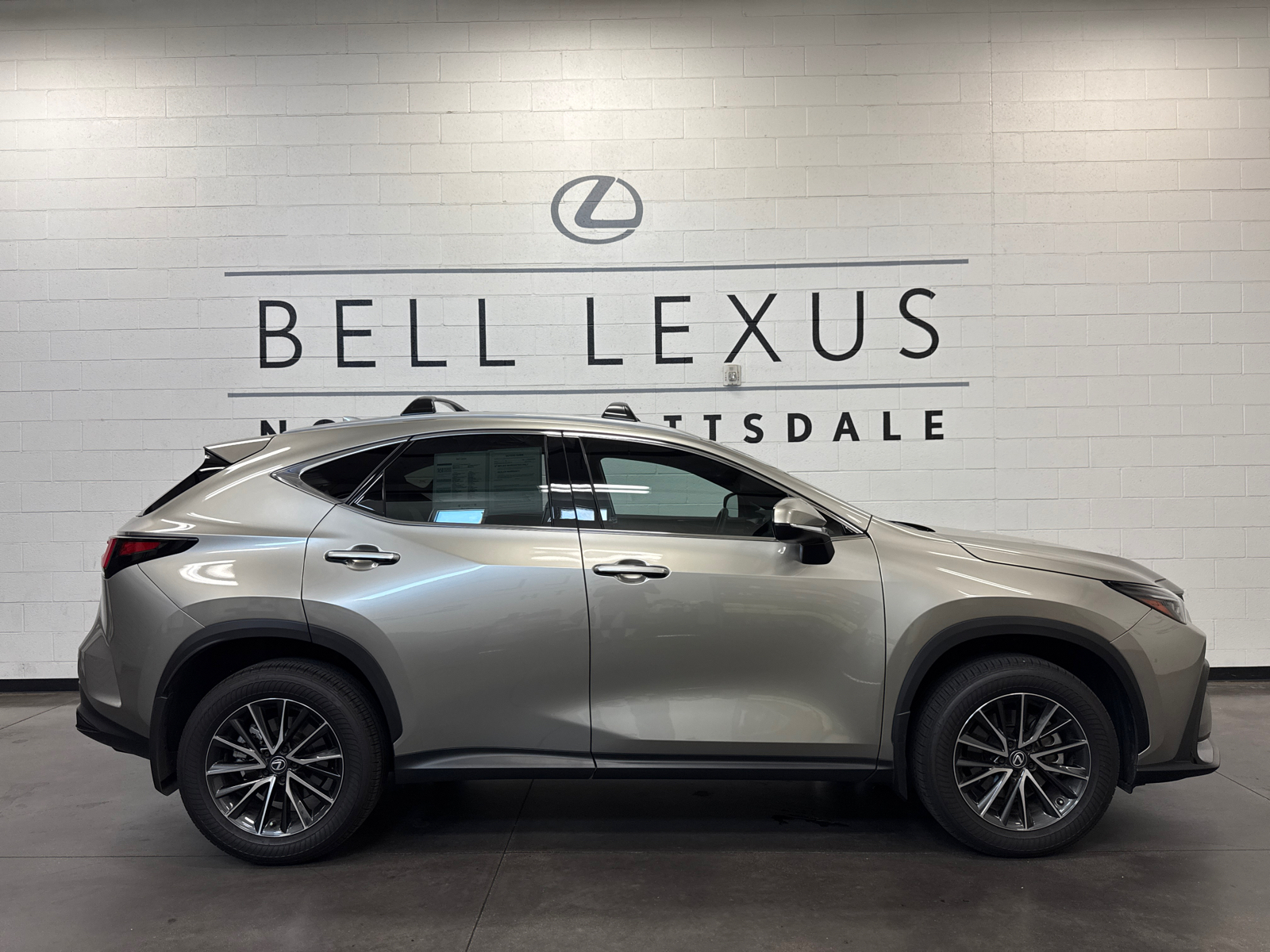 2024 Lexus NX 350 Premium 2