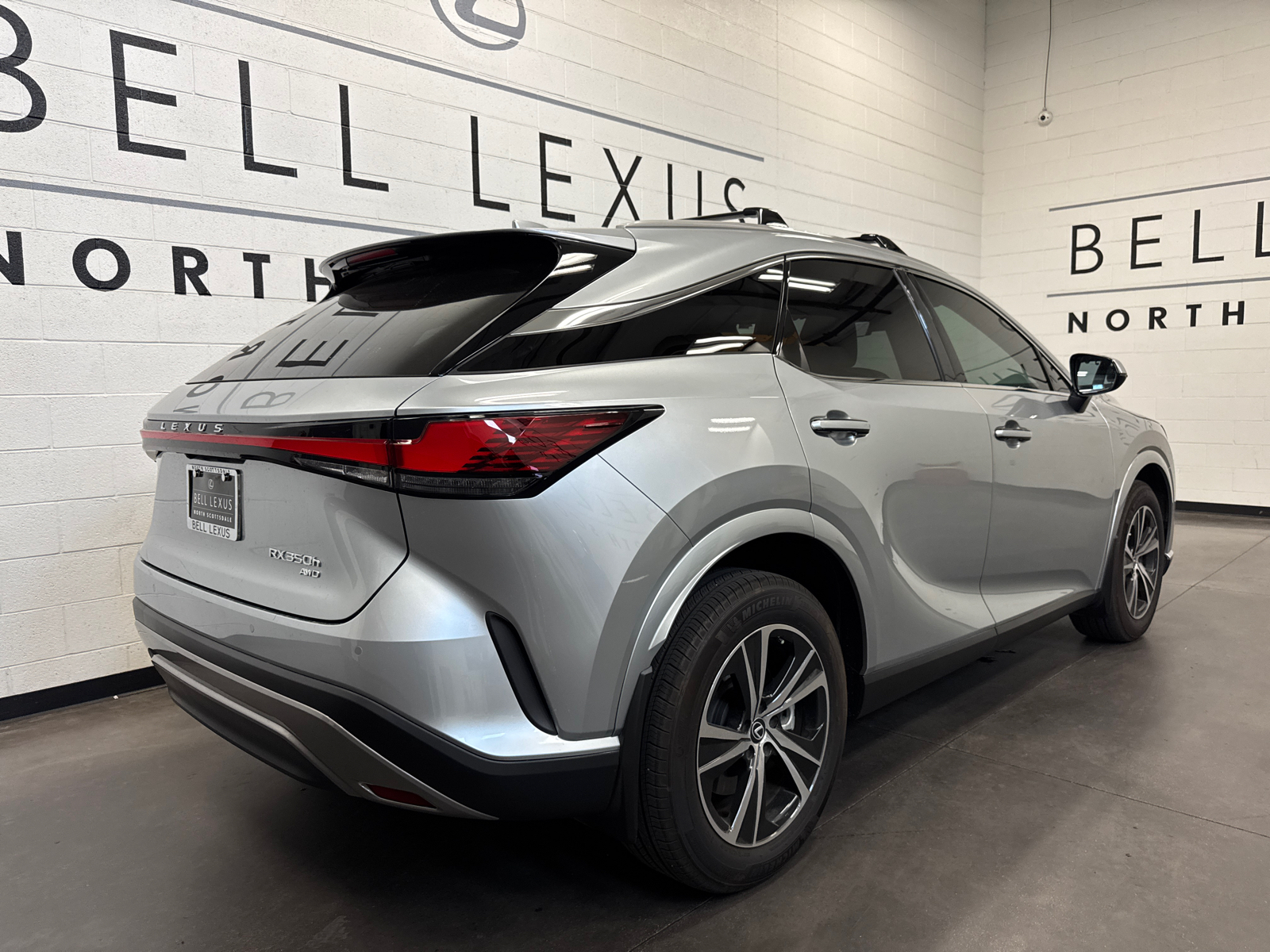 2023 Lexus RX 350h Premium 3