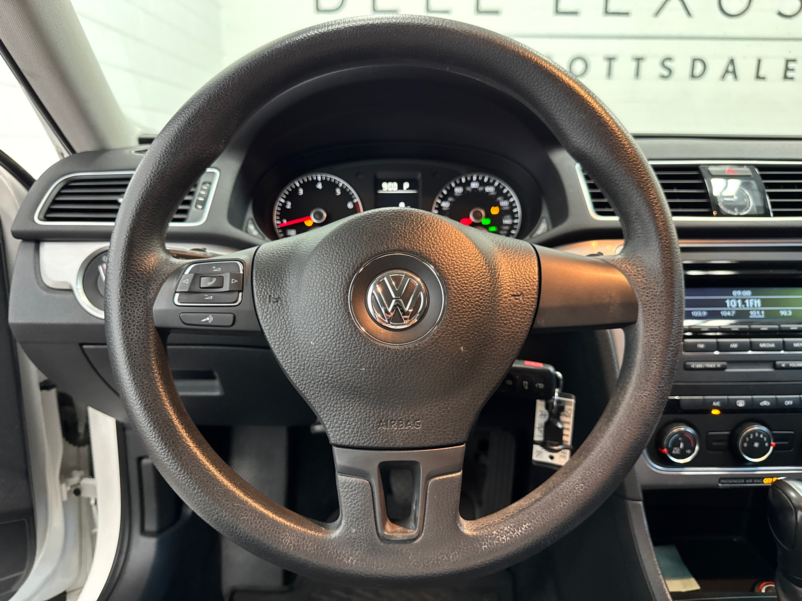 2014 Volkswagen Passat 1.8T S 7