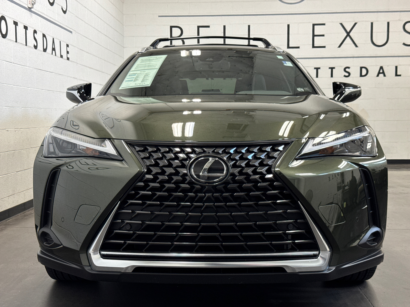 2024 Lexus UX 250h Base 2