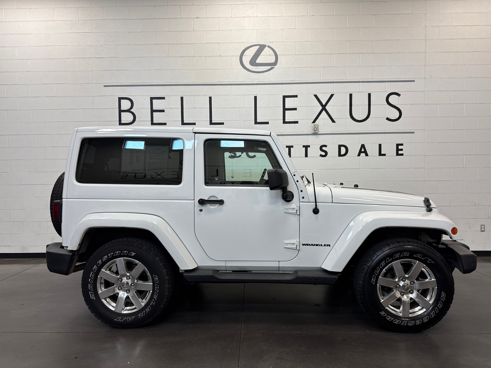 2012 Jeep Wrangler Sahara 2